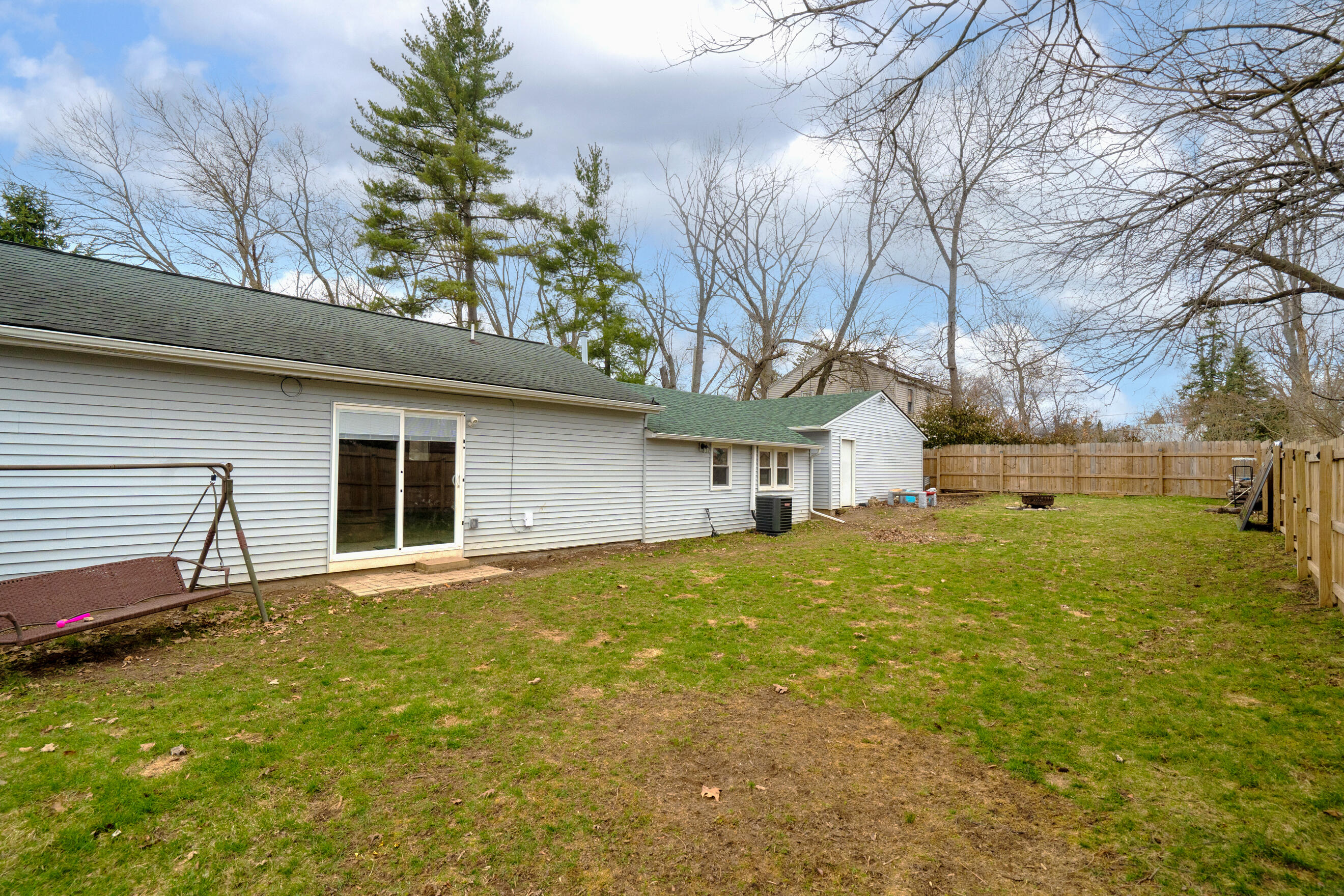 2428 Edgewood Drive Kalamazoo MI 49008