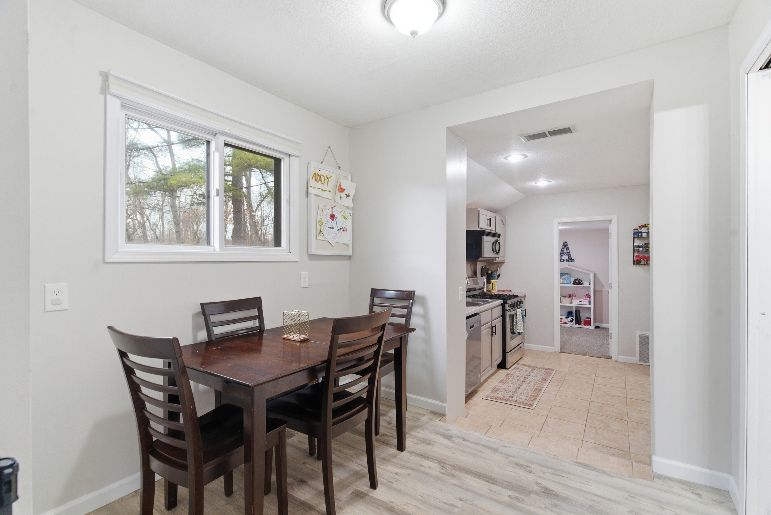 2428 Edgewood Drive Kalamazoo MI 49008