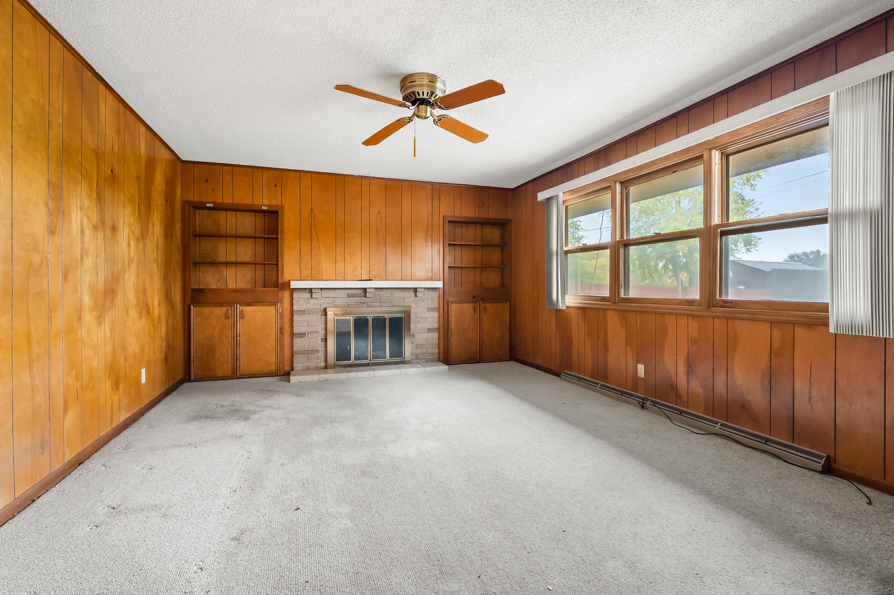 2197 Linda Lane Benton Harbor MI 49022