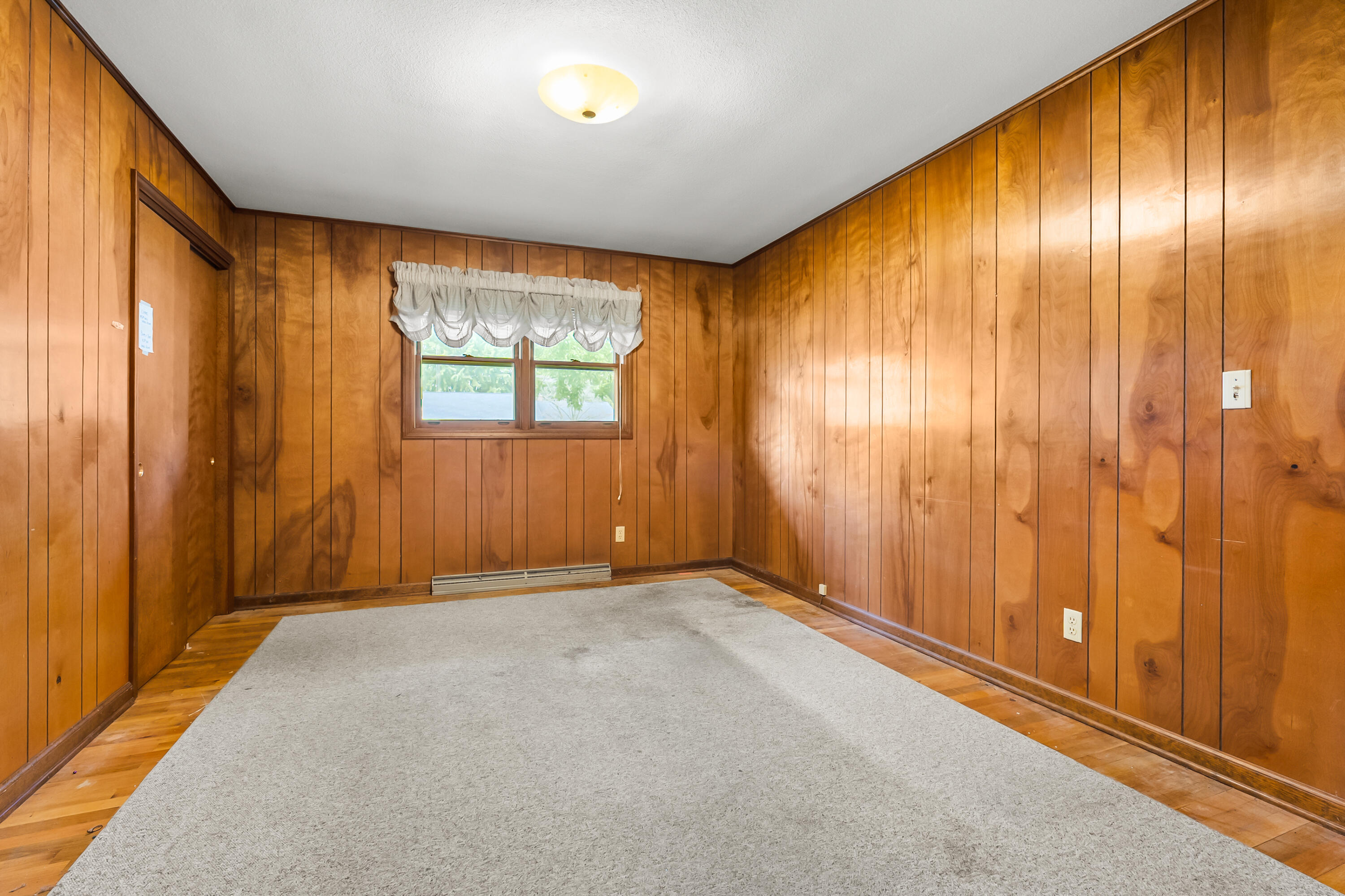2197 Linda Lane Benton Harbor MI 49022
