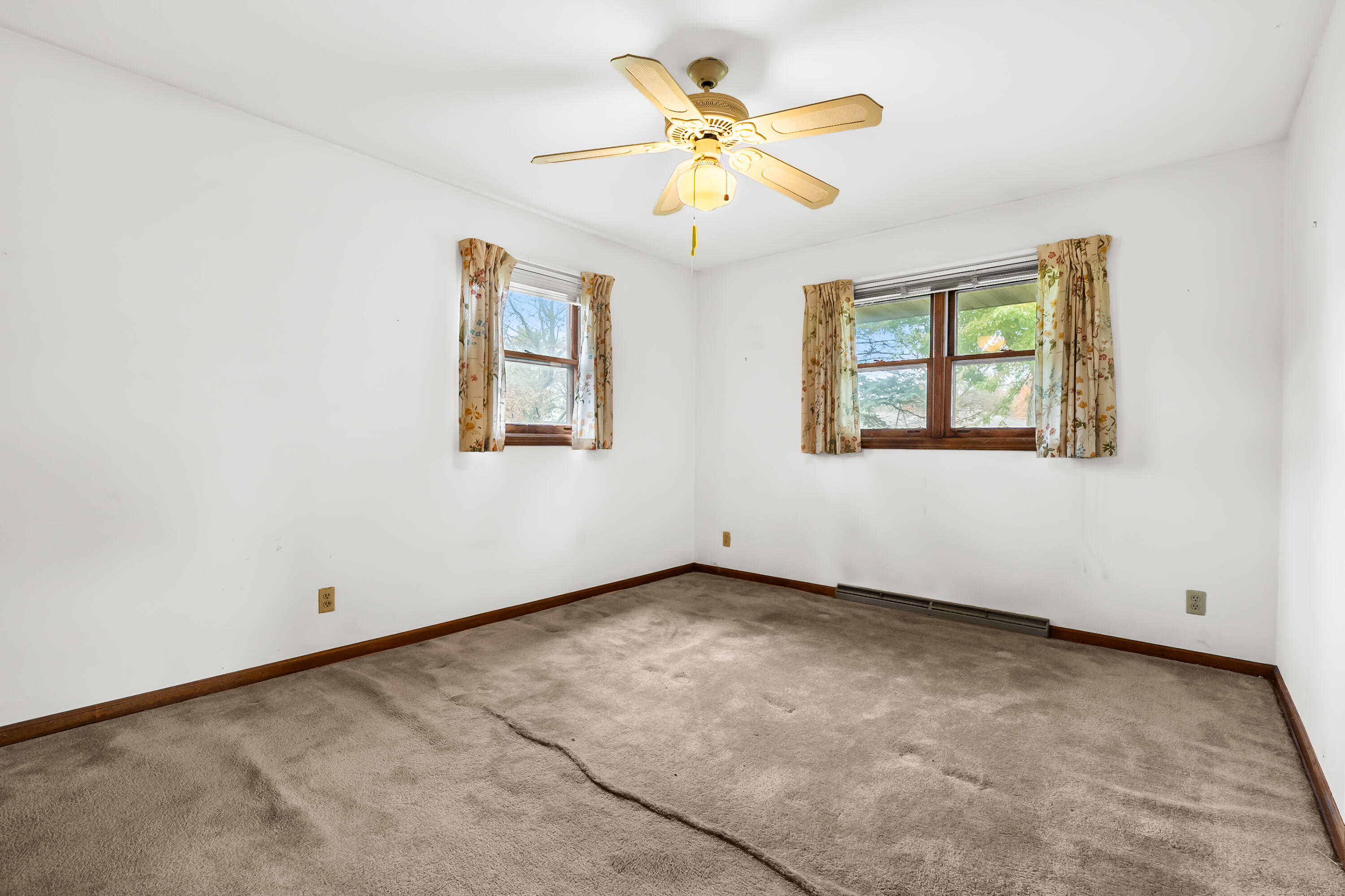 2197 Linda Lane Benton Harbor MI 49022