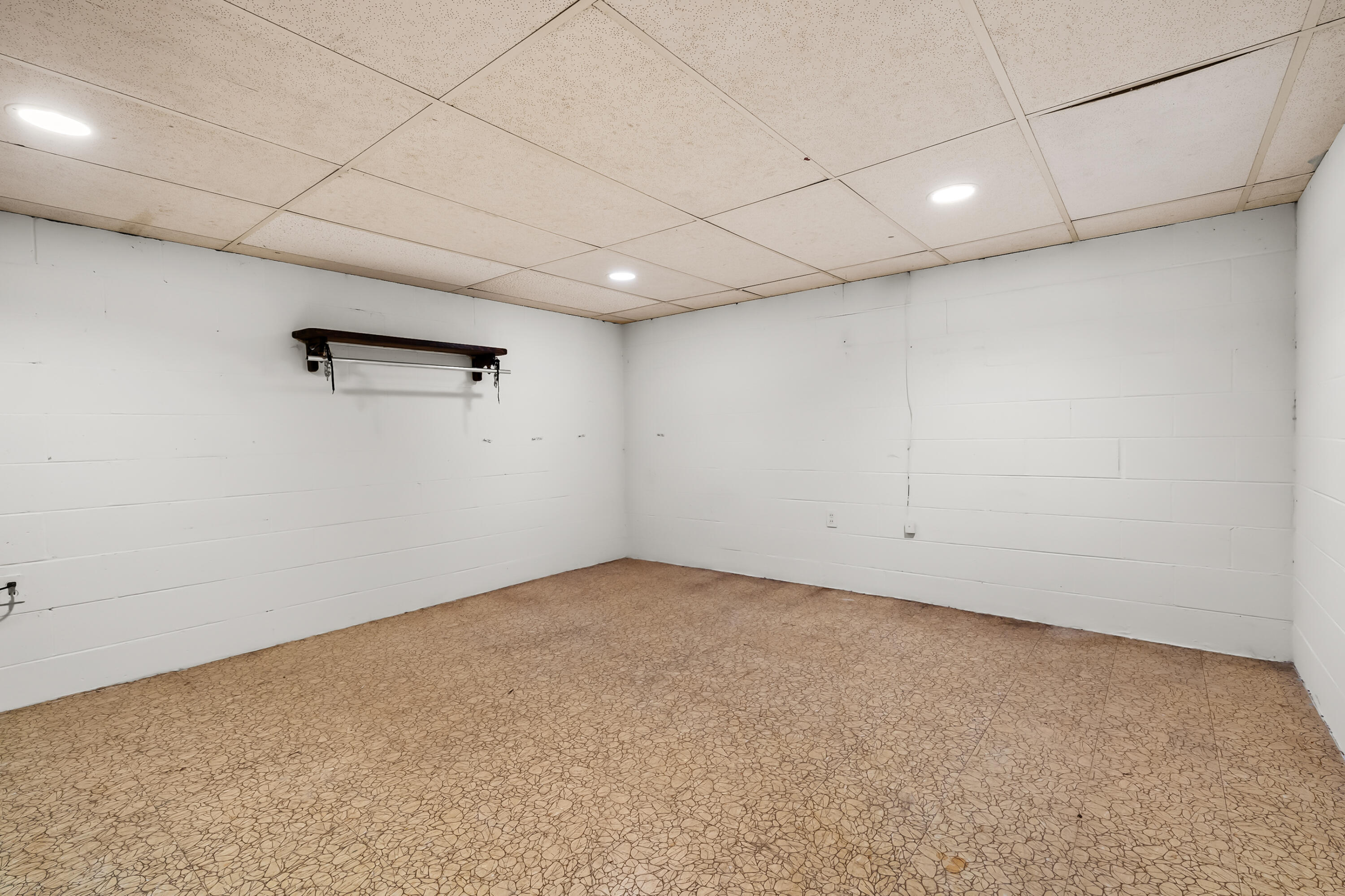 2197 Linda Lane Benton Harbor MI 49022