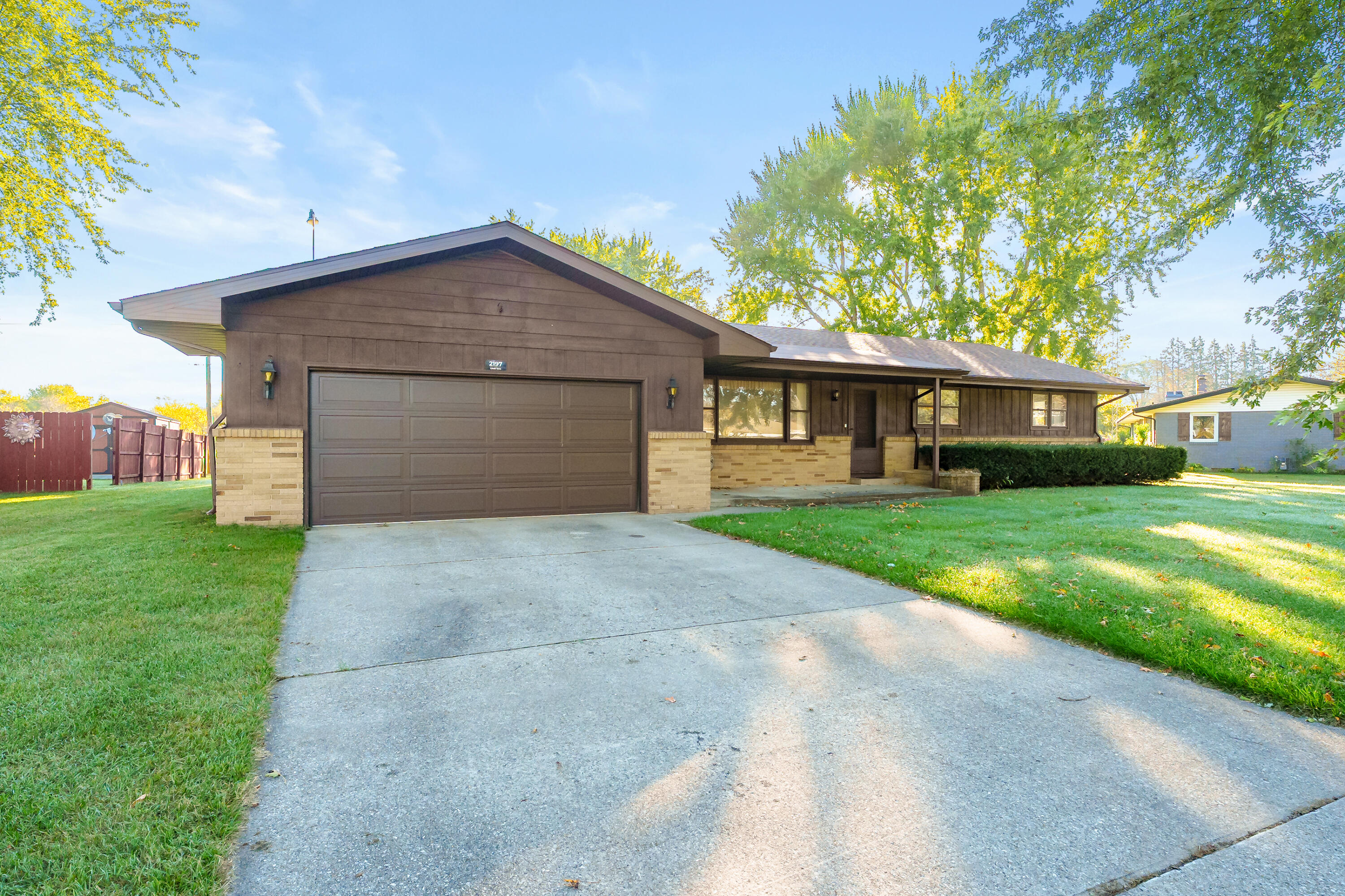 2197 Linda Lane Benton Harbor MI 49022