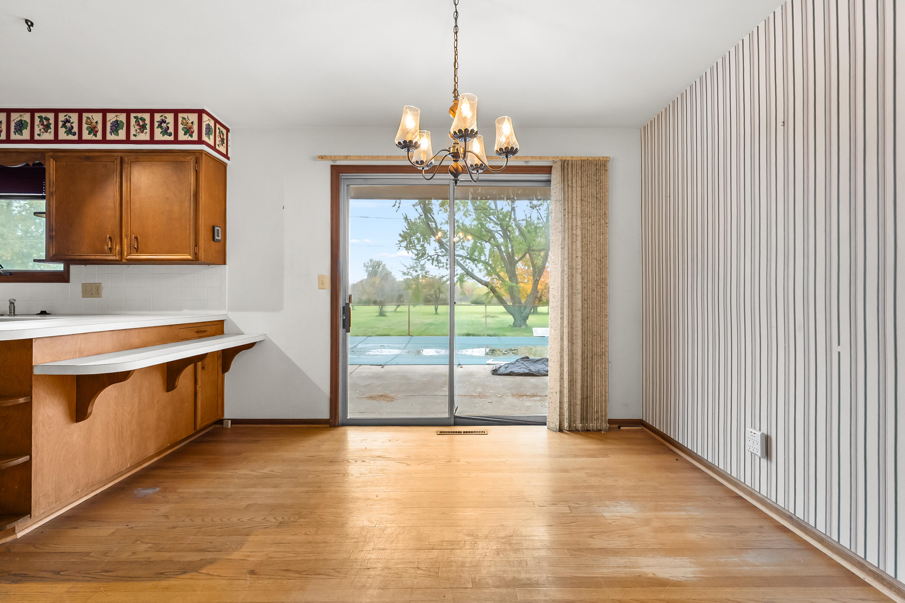 2197 Linda Lane Benton Harbor MI 49022
