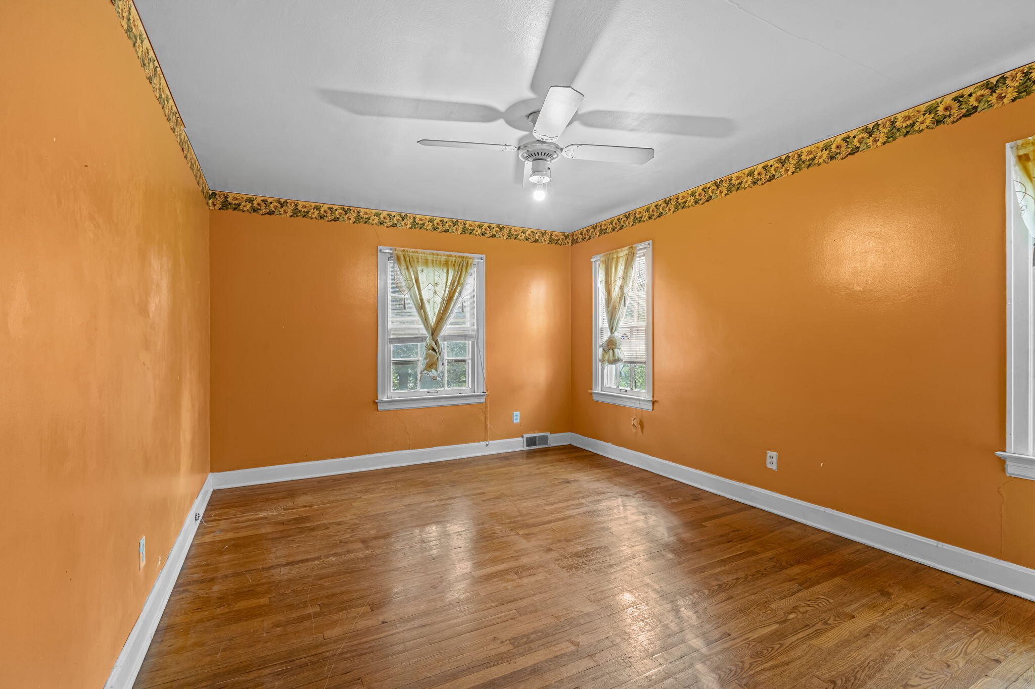 2055 Godwin Avenue SE Grand Rapids MI 49507