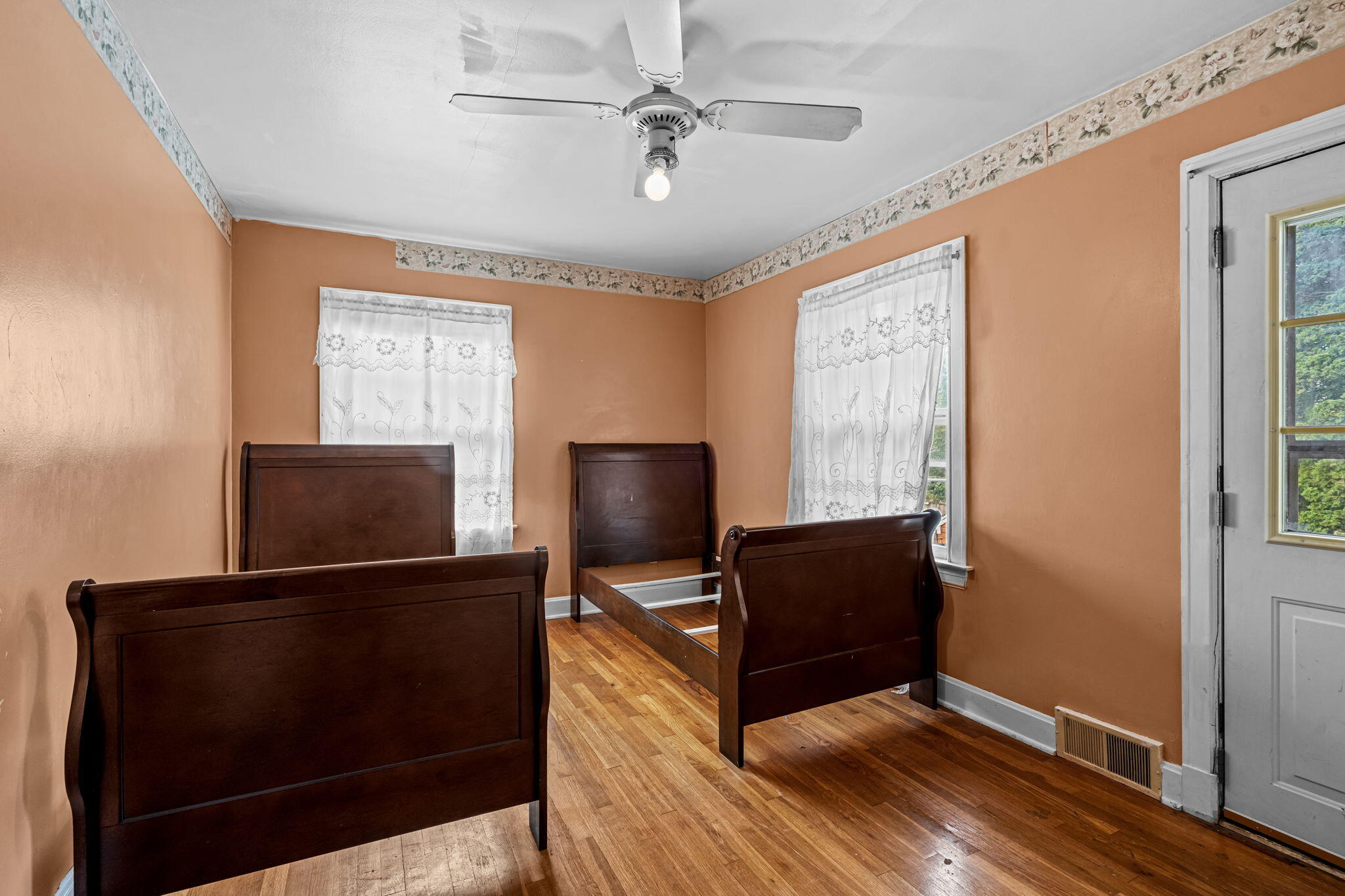 2055 Godwin Avenue SE Grand Rapids MI 49507