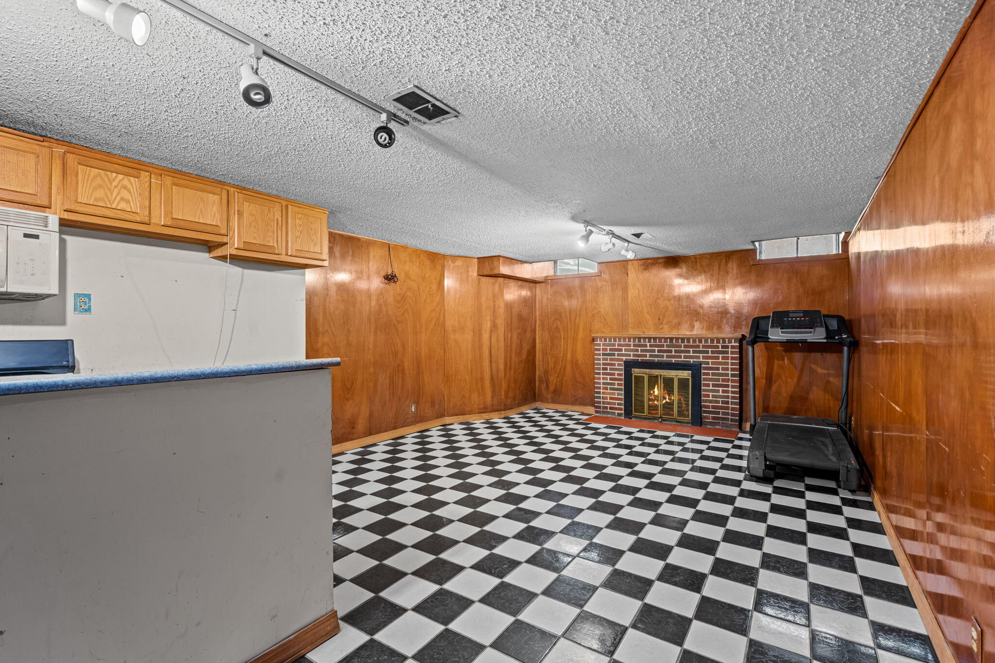 2055 Godwin Avenue SE Grand Rapids MI 49507