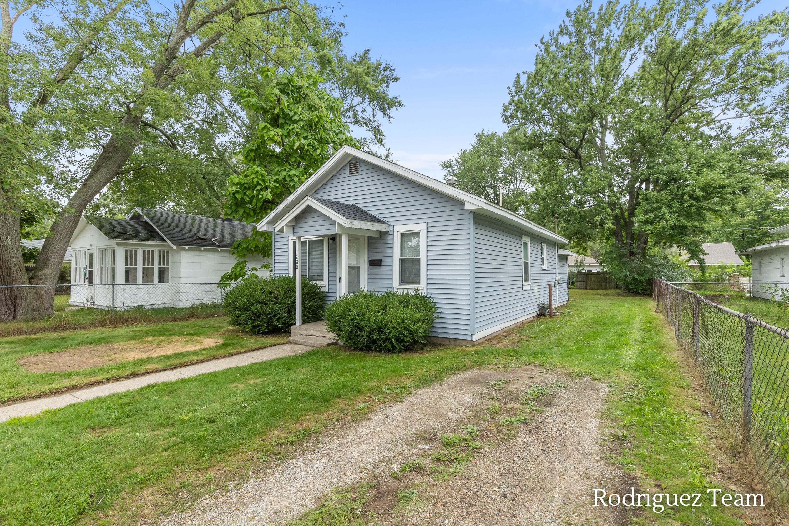 1280 Langeland Avenue Muskegon MI 49442