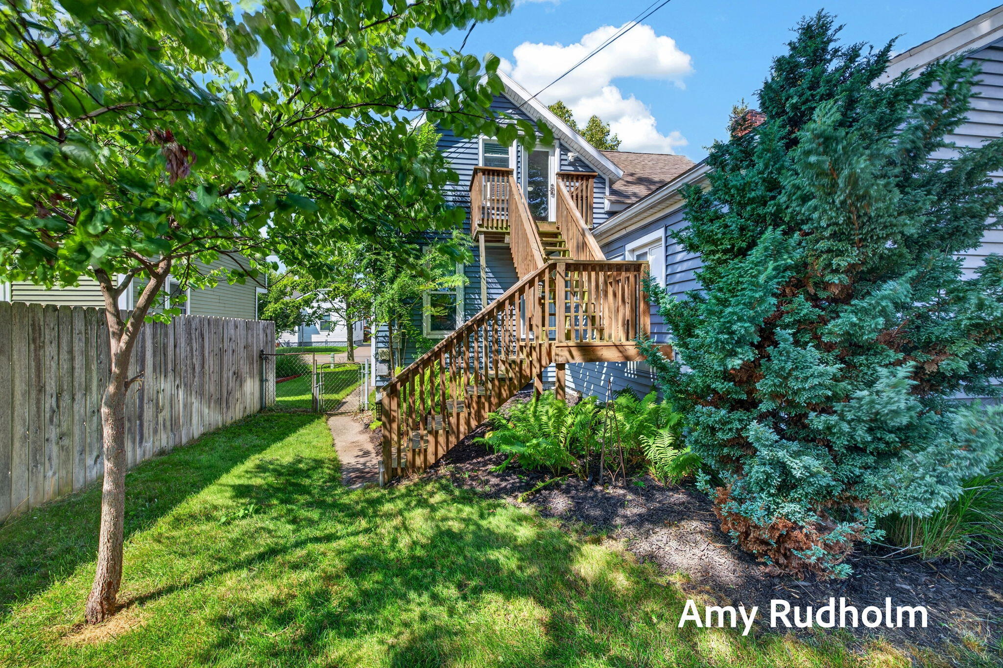 532 Jackson Avenue Grand Haven MI 49417