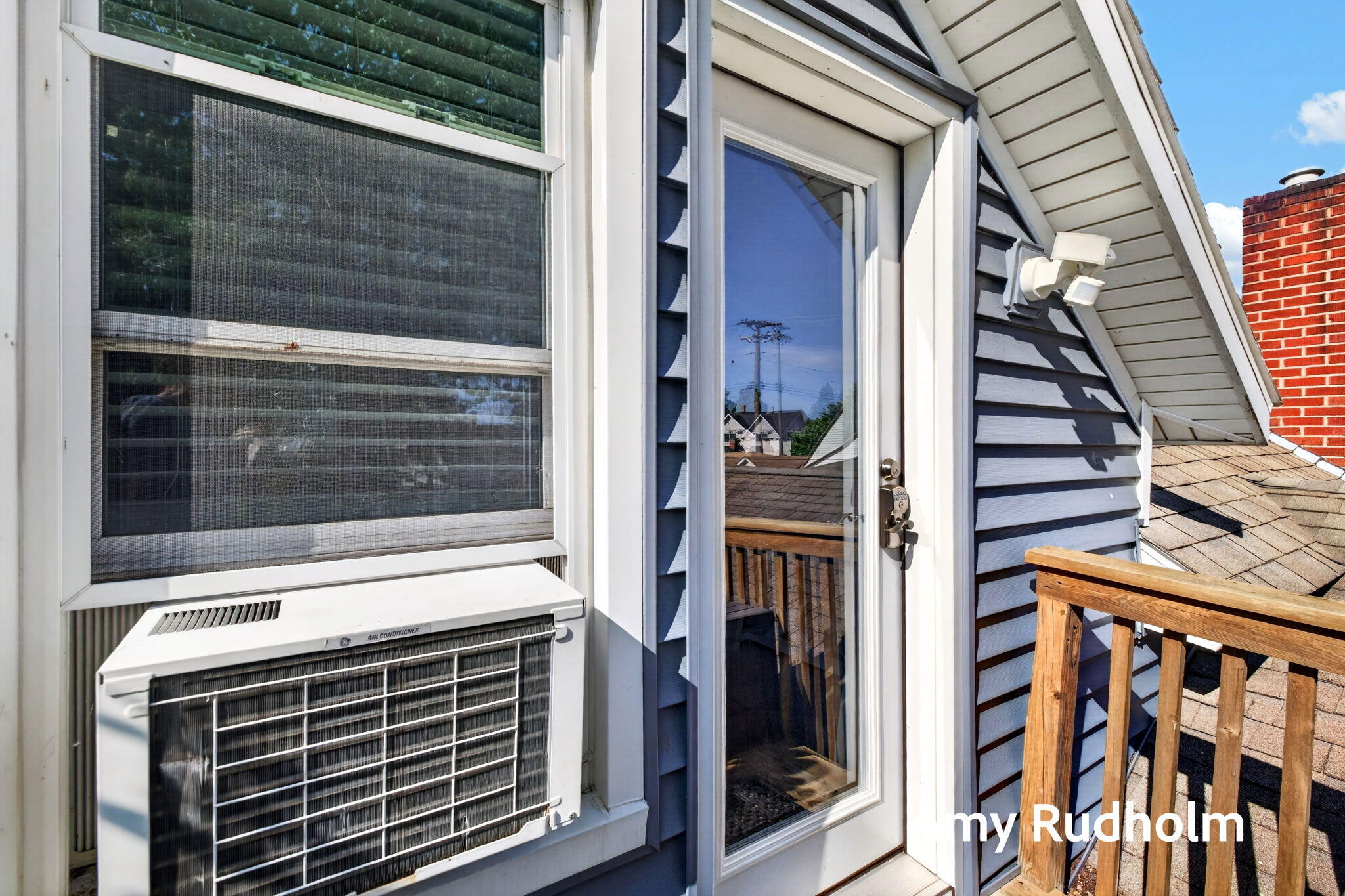 532 Jackson Avenue Grand Haven MI 49417