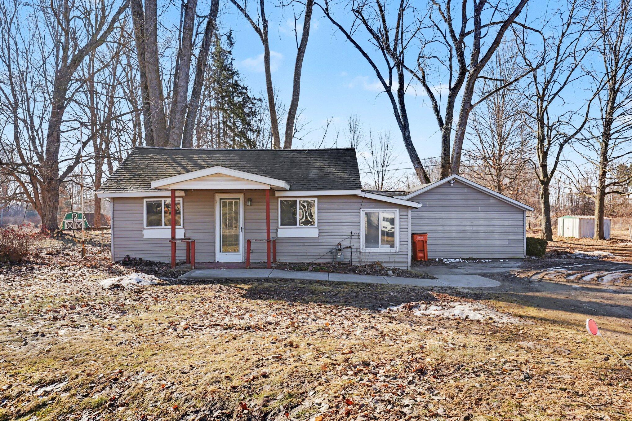 9558 Belding Road NE Rockford MI 49341