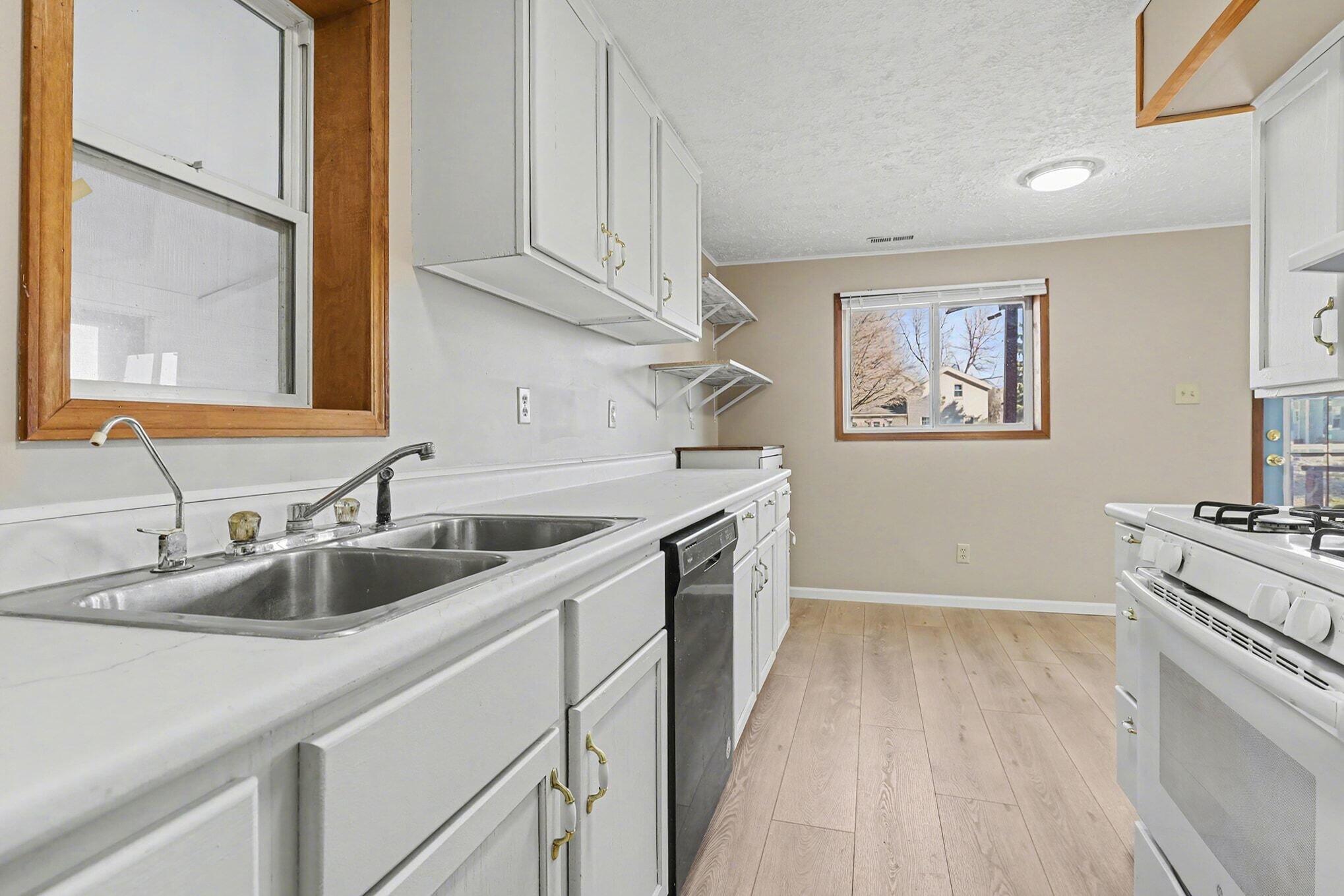 9558 Belding Road NE Rockford MI 49341