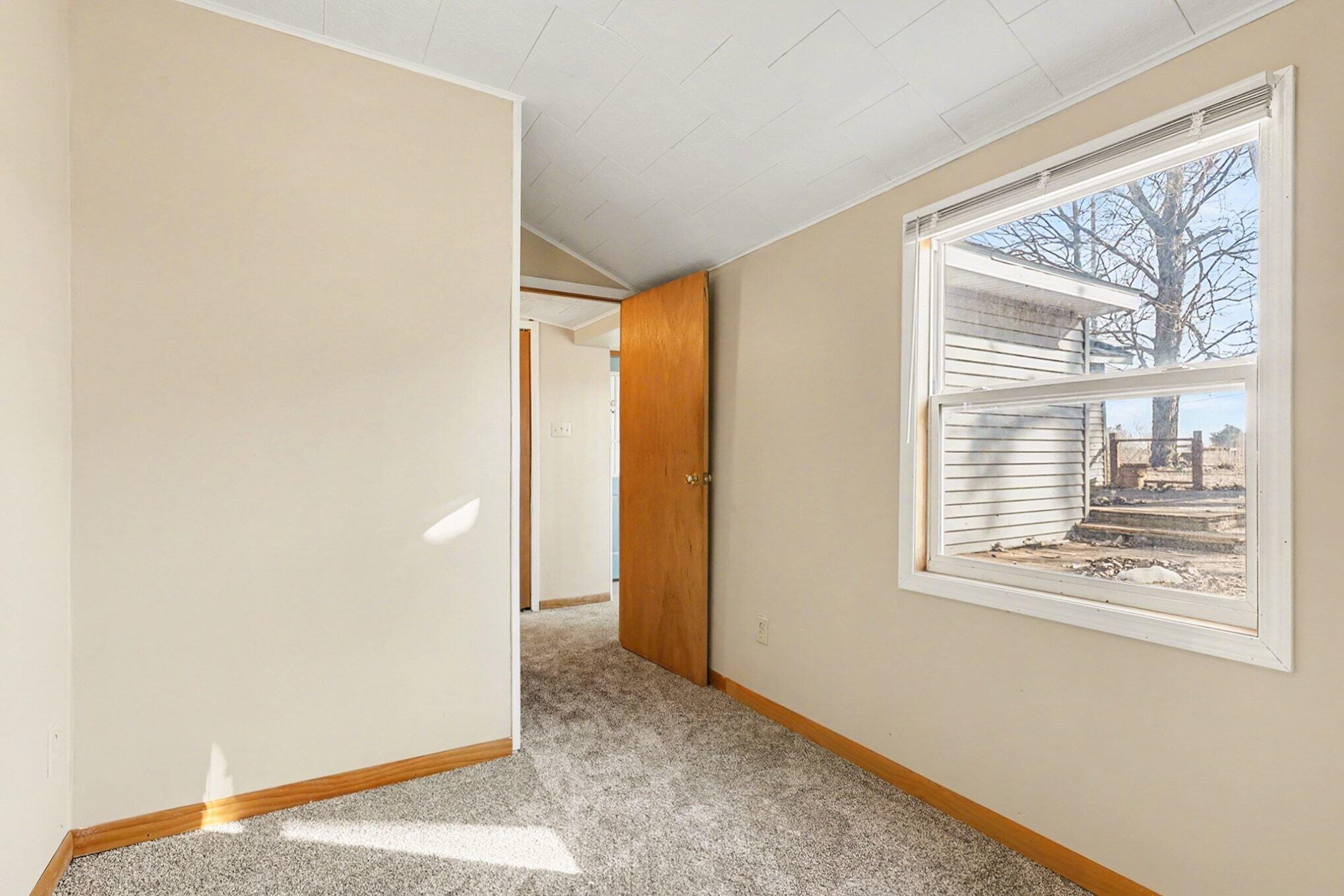 9558 Belding Road NE Rockford MI 49341