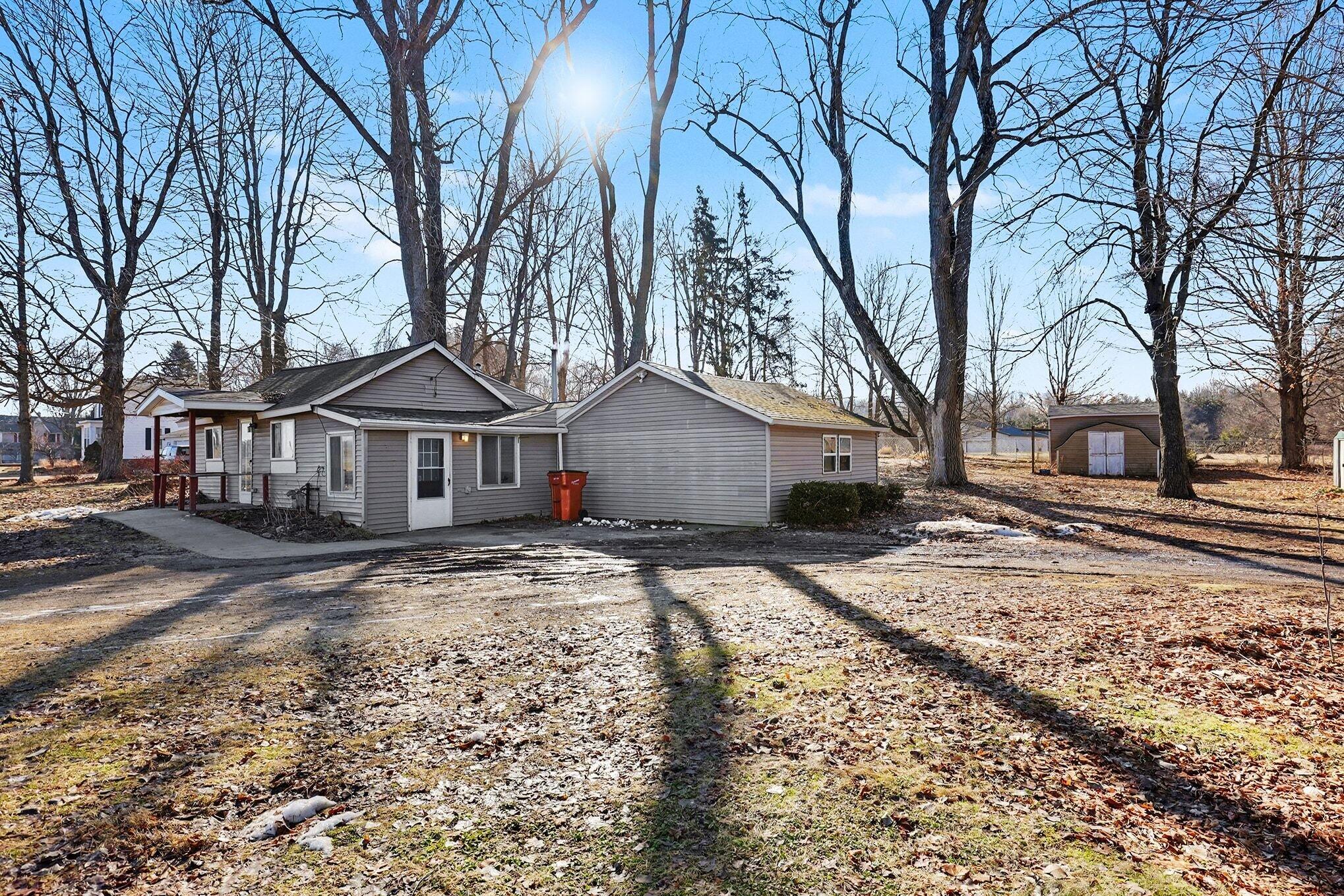 9558 Belding Road NE Rockford MI 49341