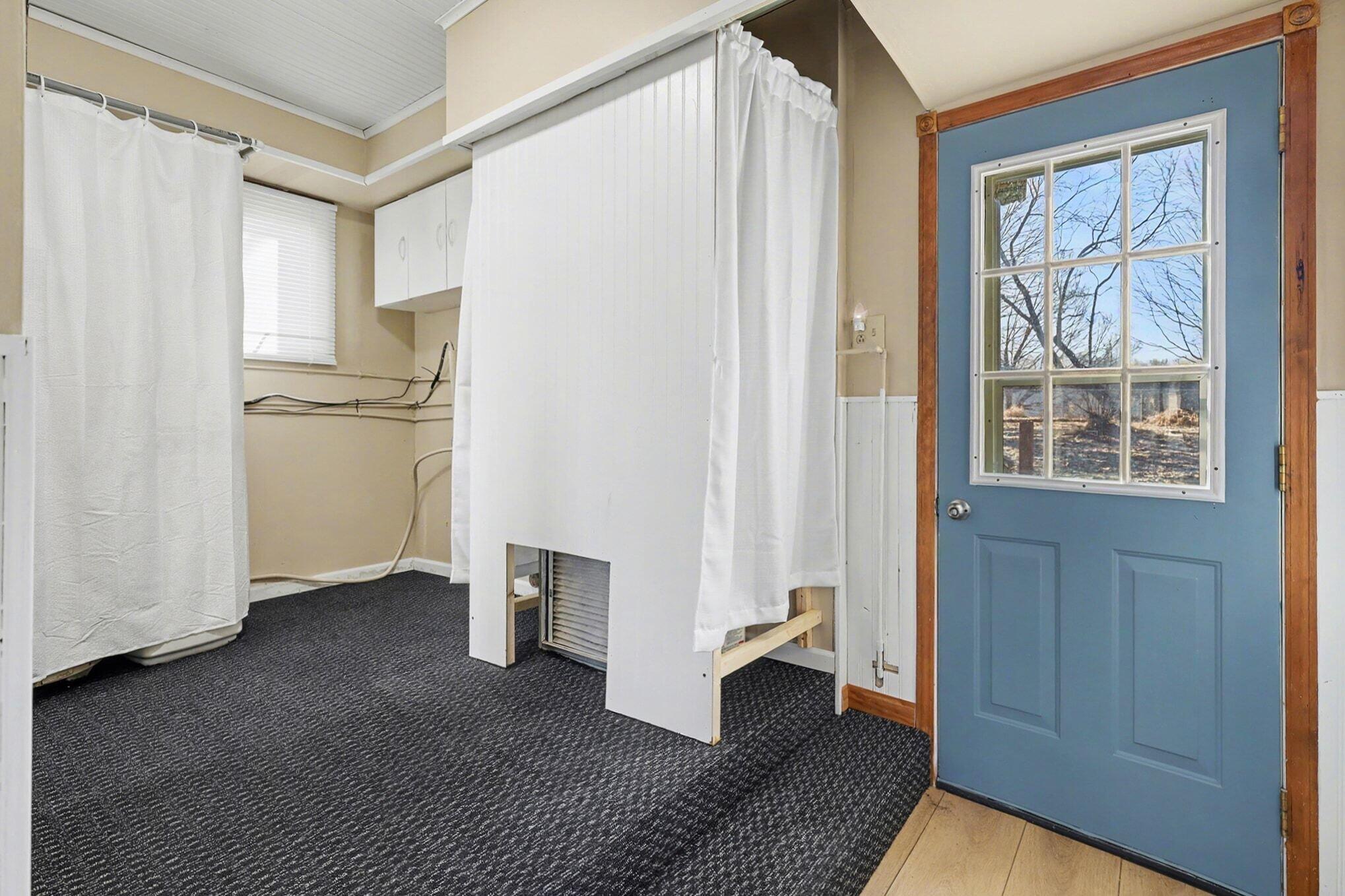 9558 Belding Road NE Rockford MI 49341