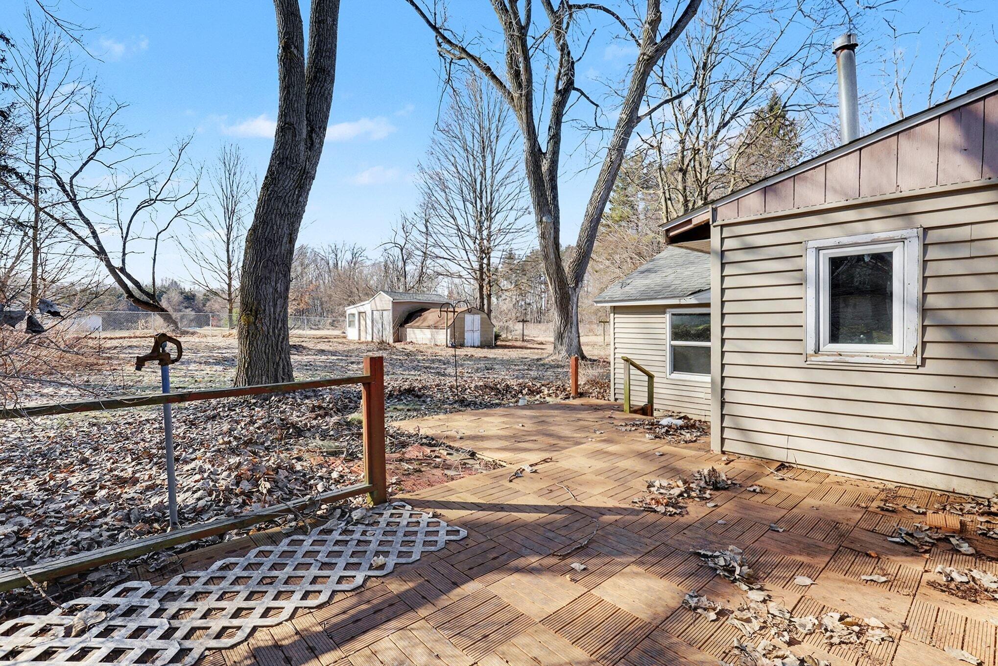 9558 Belding Road NE Rockford MI 49341