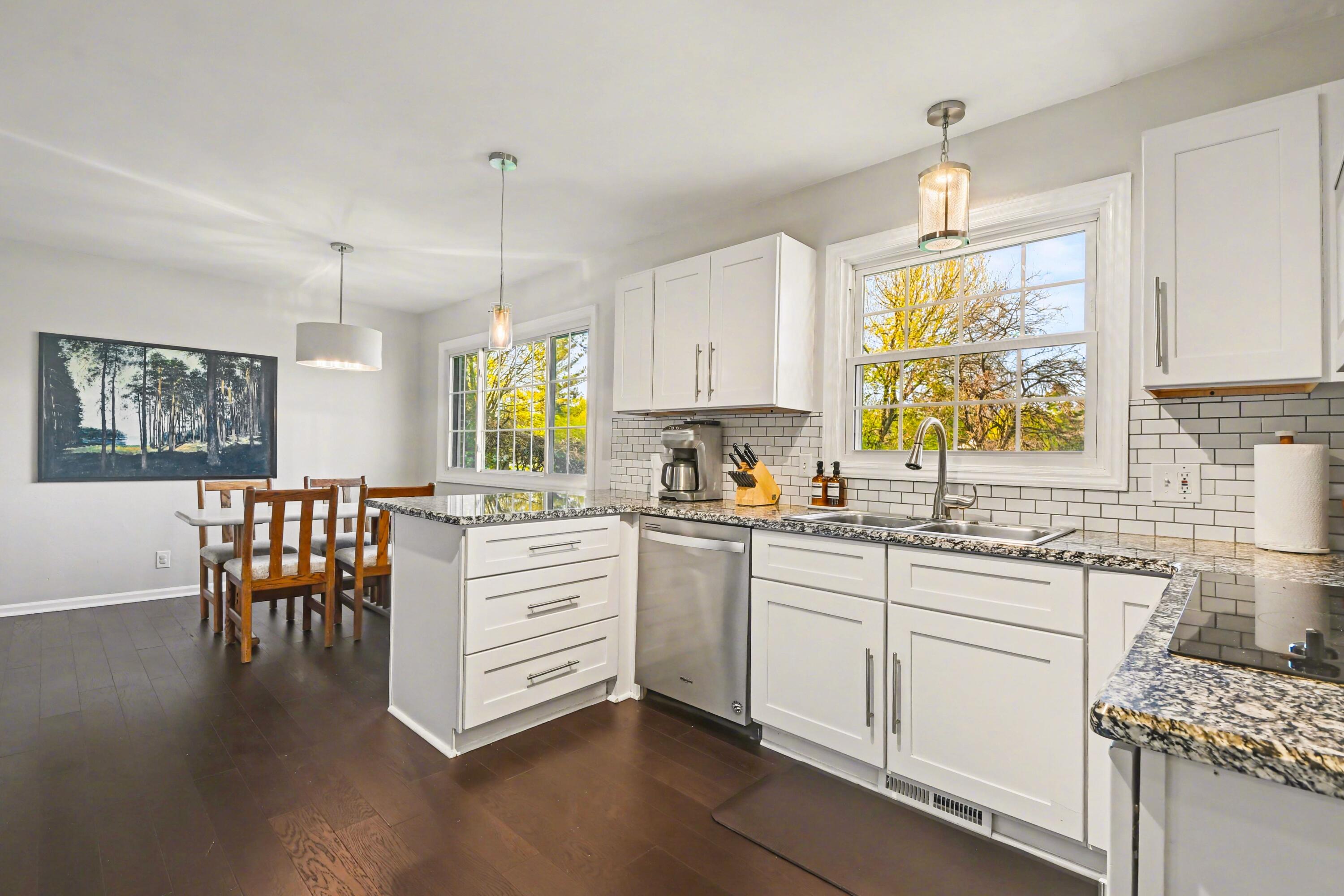 1658 Millbrook Street SE Grand Rapids MI 49508