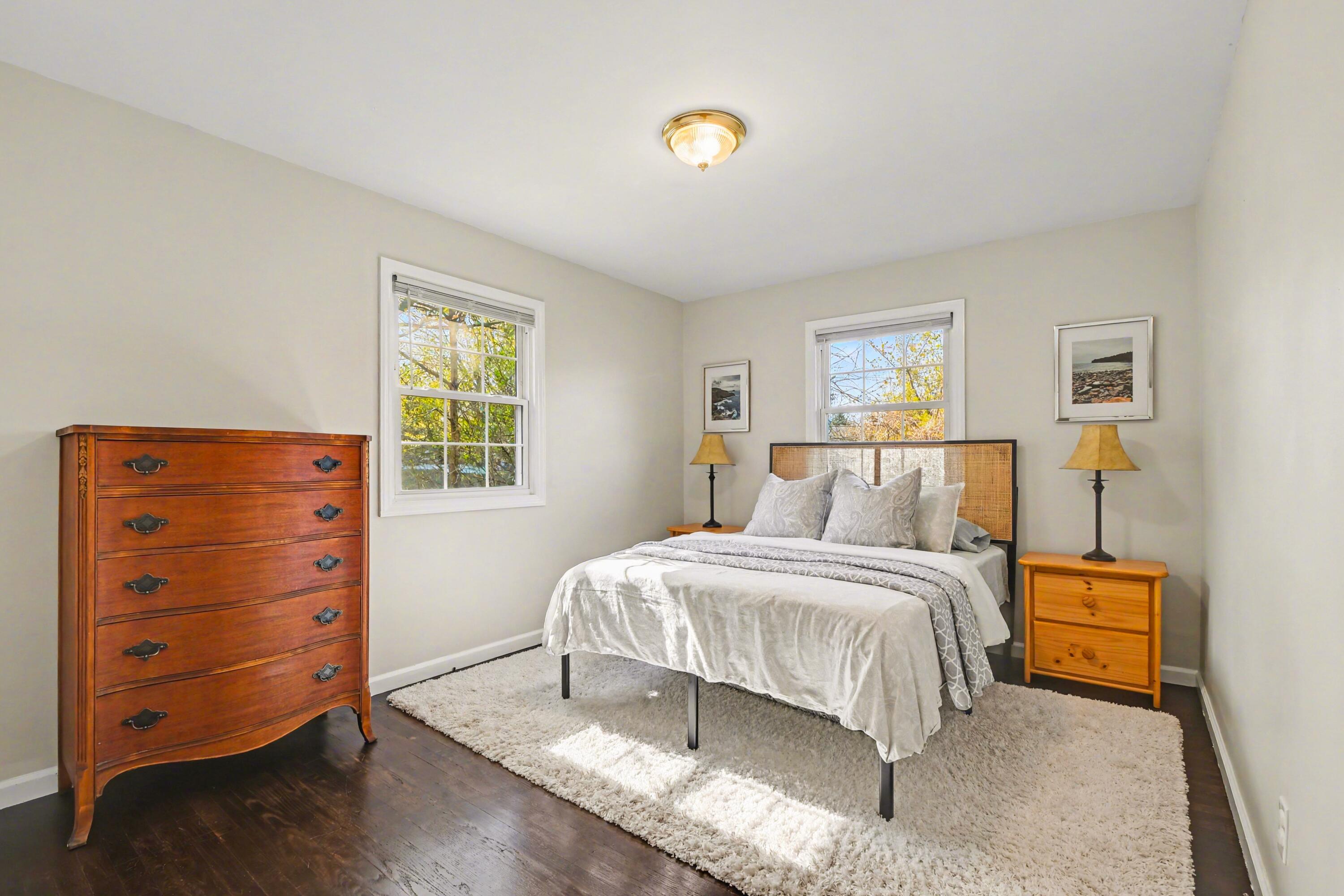 1658 Millbrook Street SE Grand Rapids MI 49508