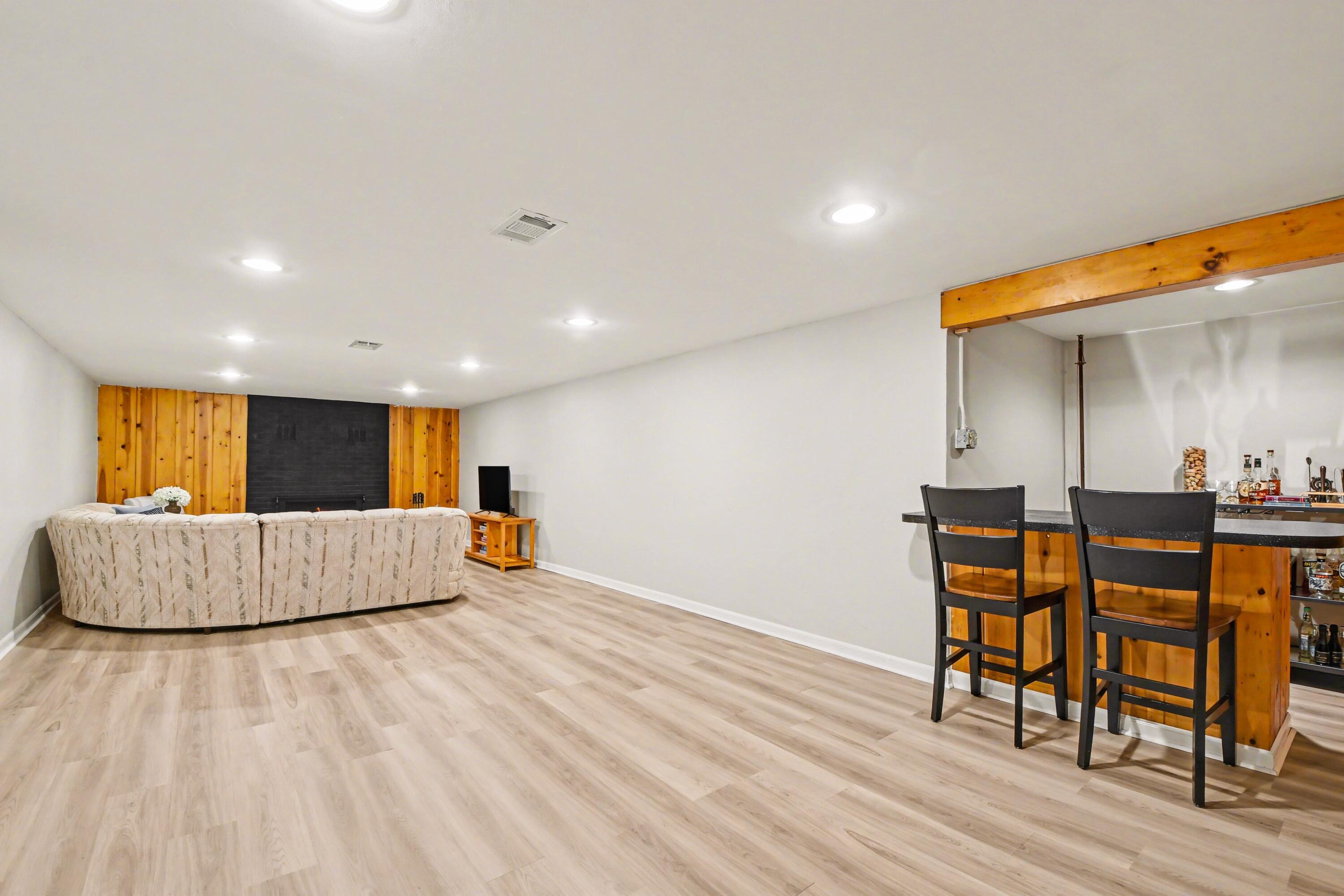1658 Millbrook Street SE Grand Rapids MI 49508