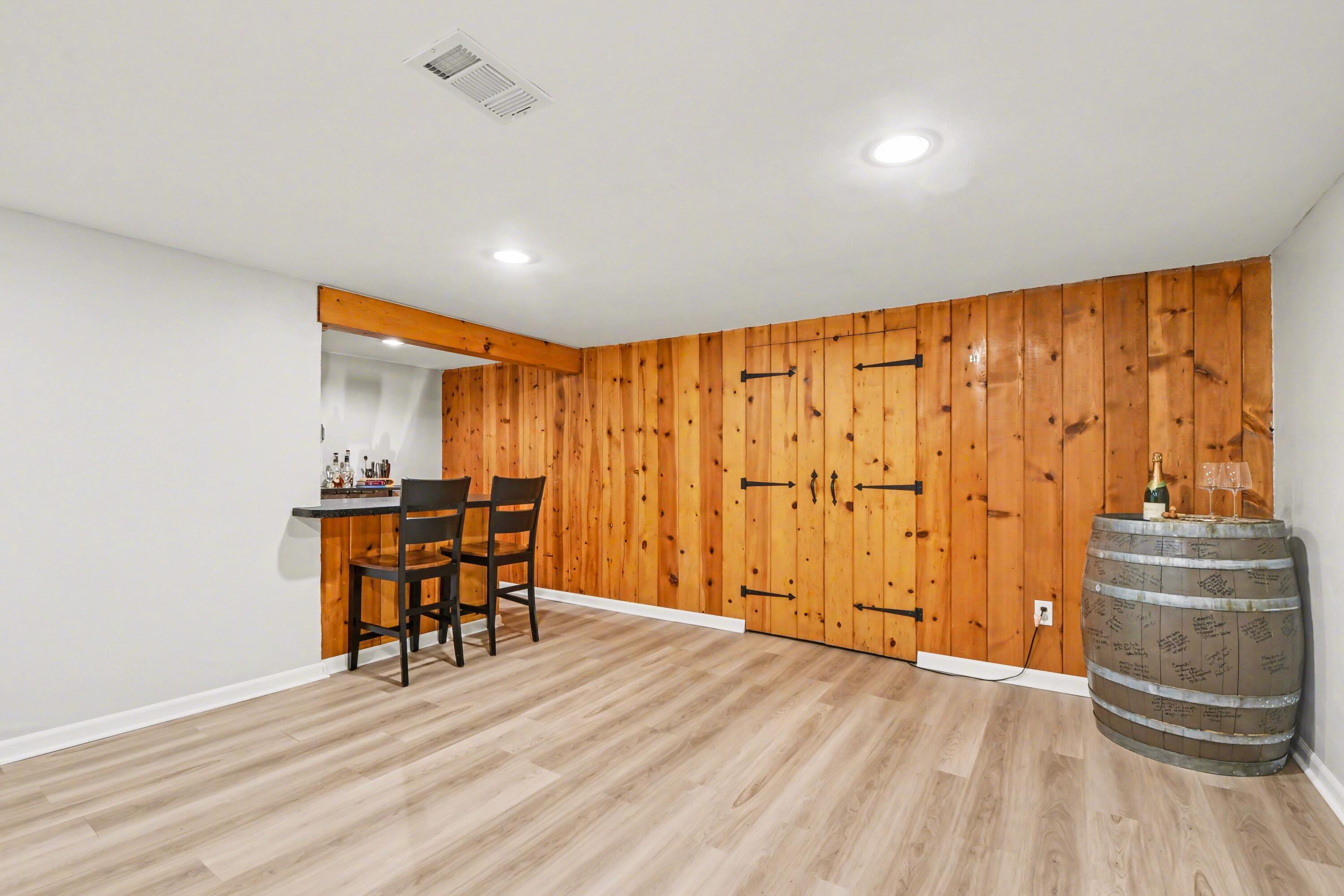 1658 Millbrook Street SE Grand Rapids MI 49508