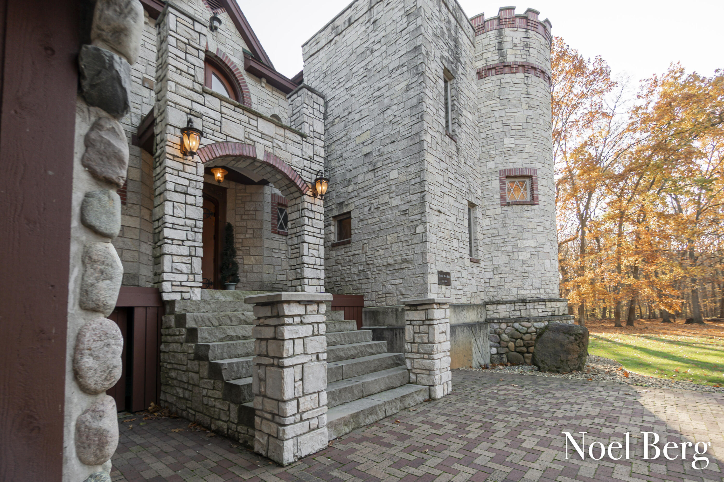 2303 38th Street Allegan MI 49010