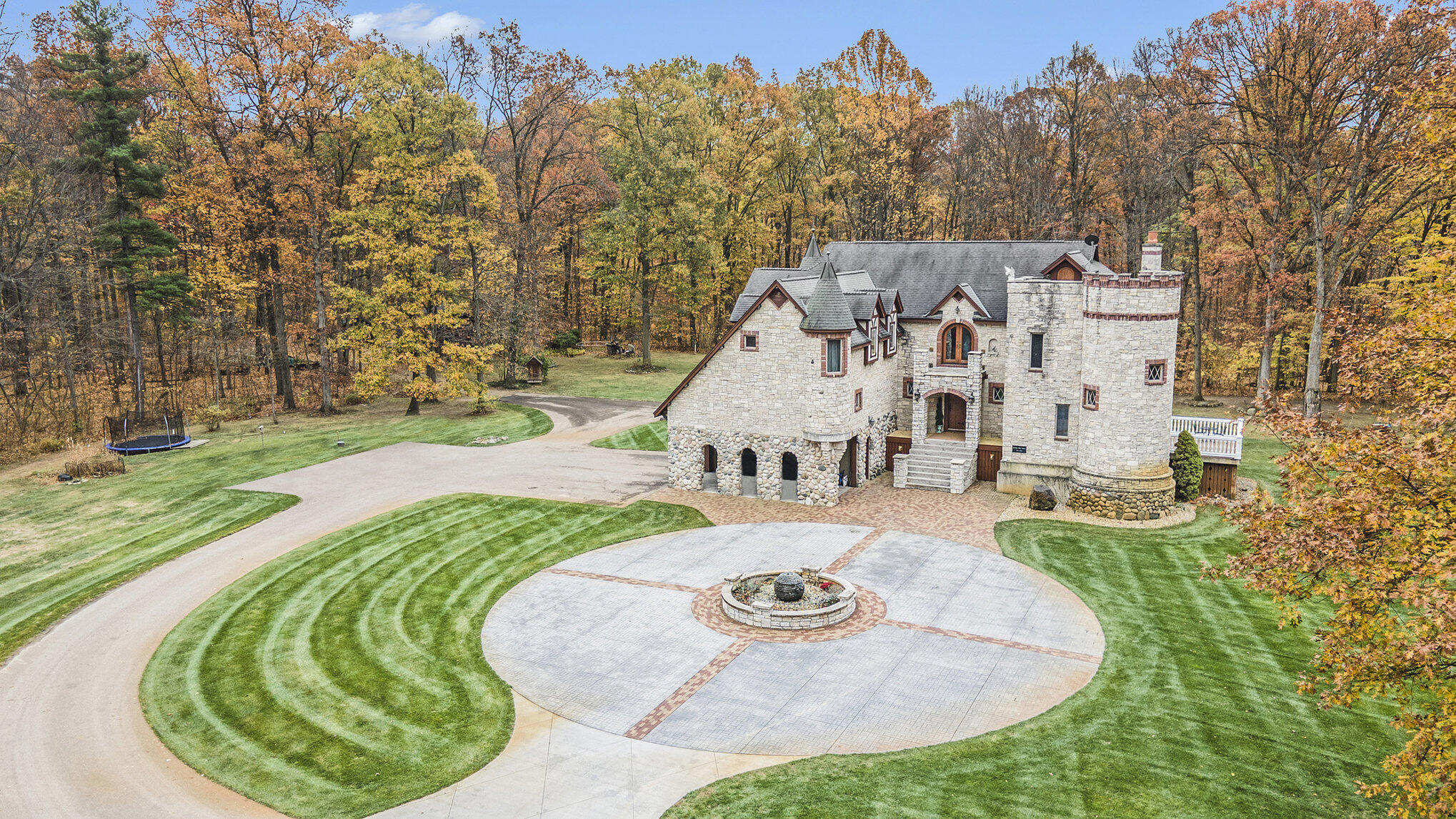 2303 38th Street Allegan MI 49010