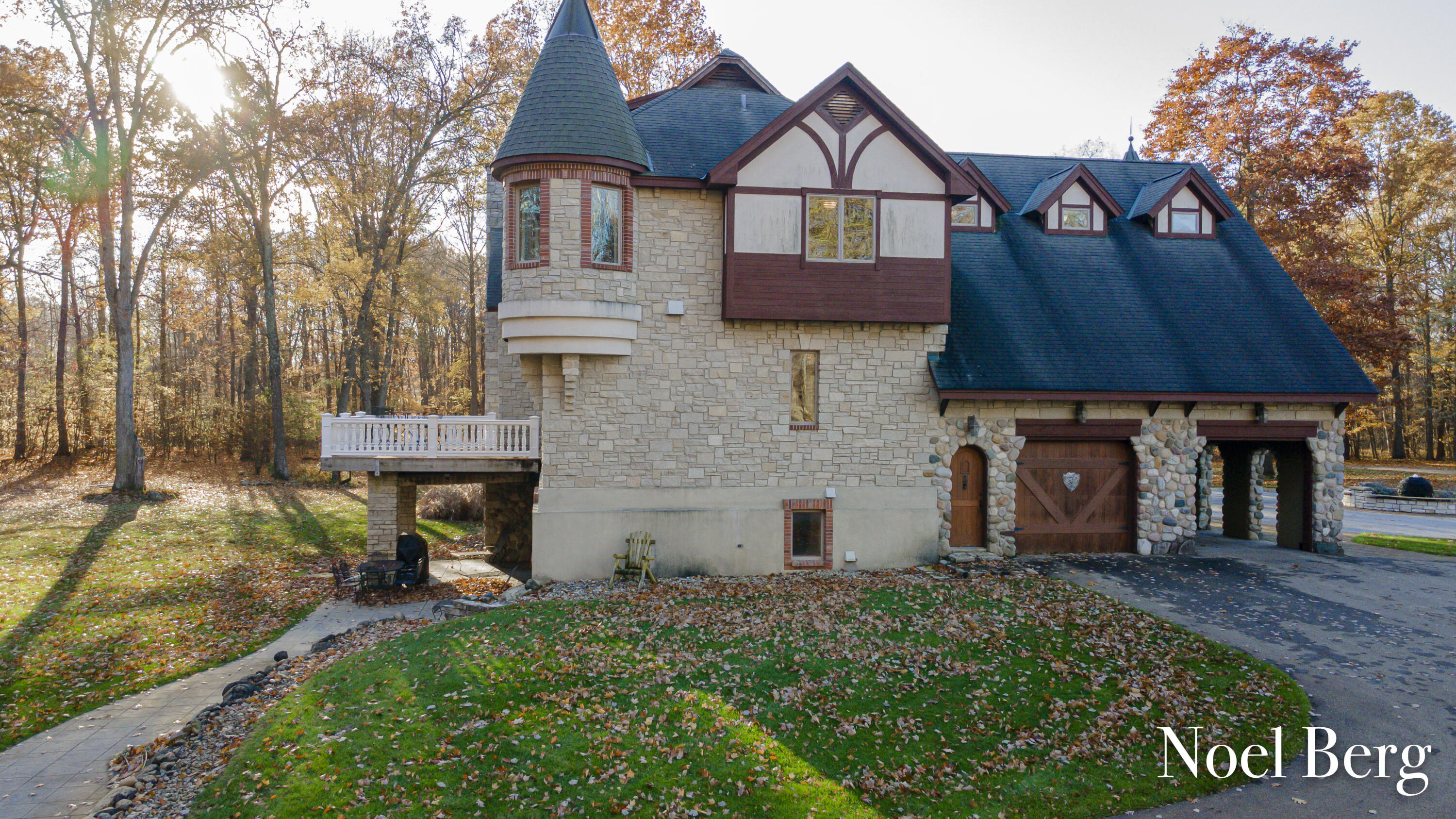 2303 38th Street Allegan MI 49010