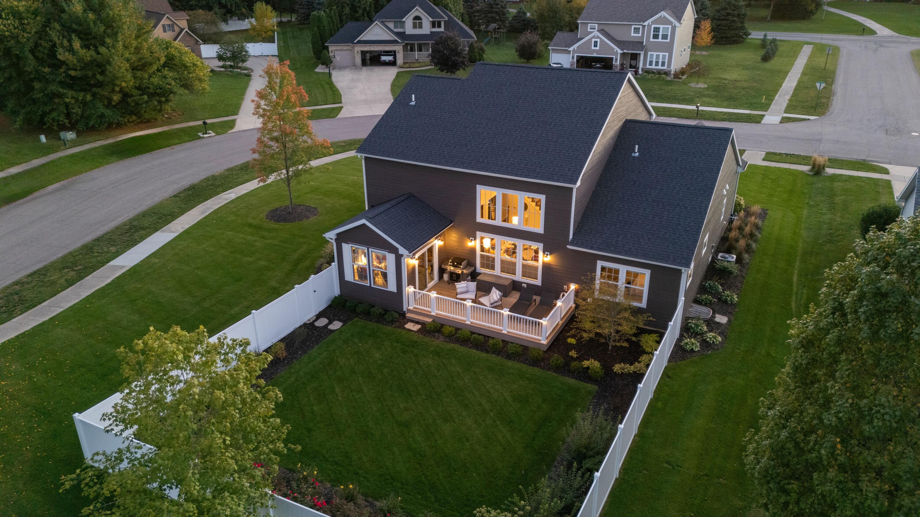 2600 Bell Circle Stevensville MI 49127