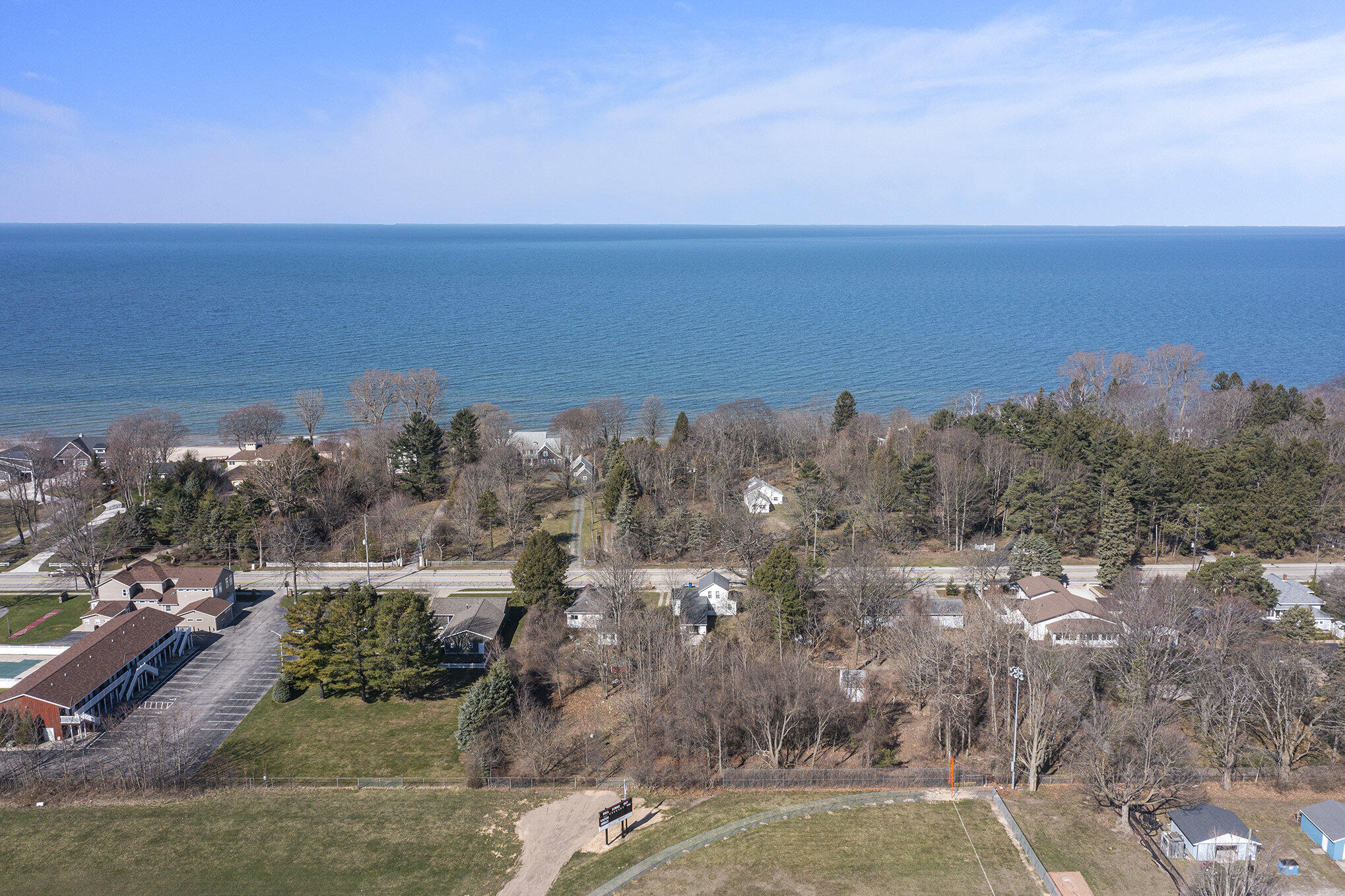 620 N Lakeshore Drive Ludington MI 49431