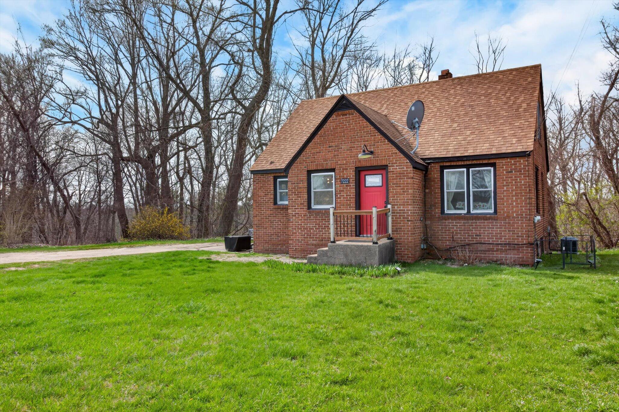 7222 Red Arrow Highway Stevensville MI 49127
