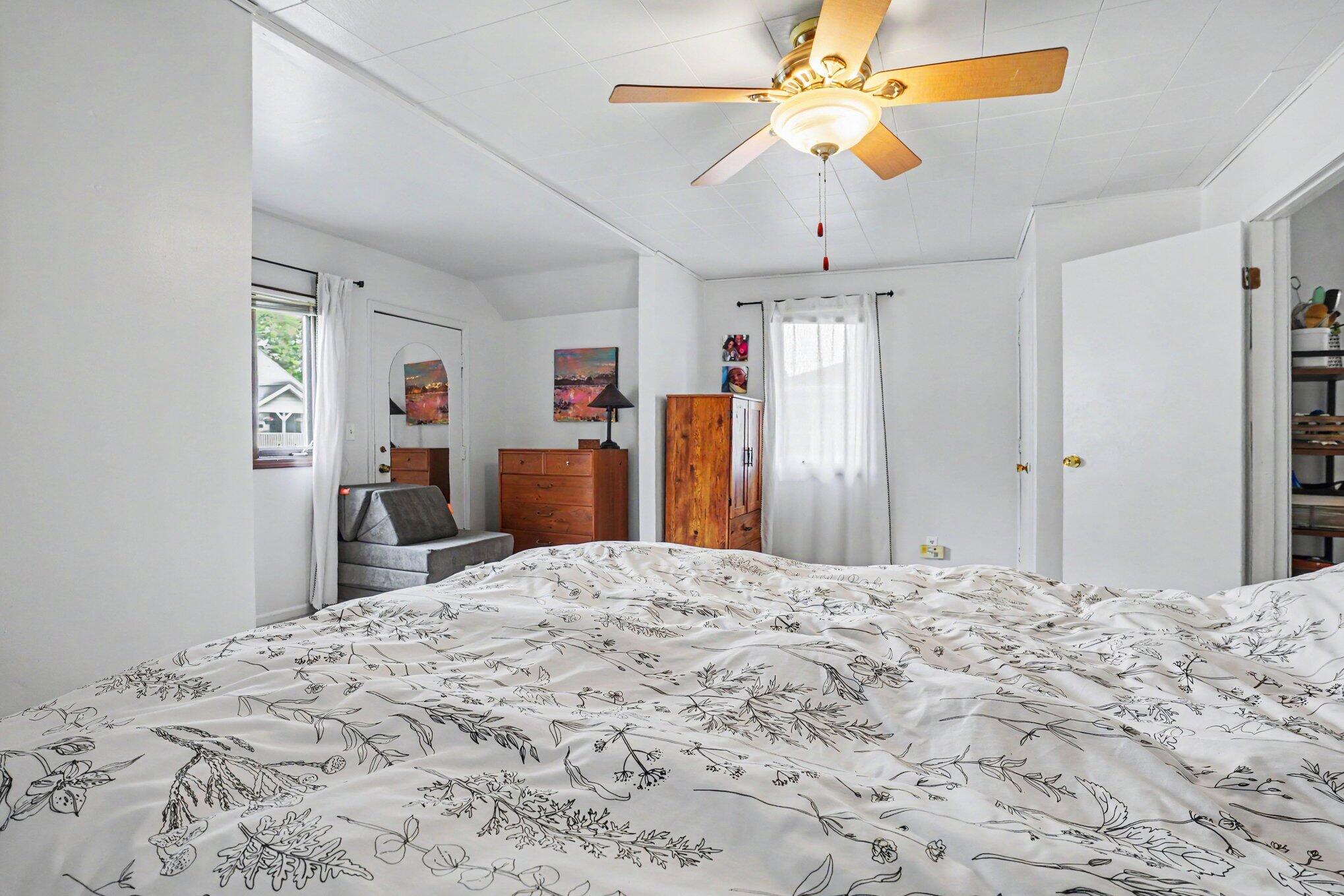 221 Nelson Avenue Kalamazoo MI 49006