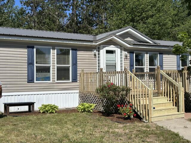 9137 Pine Lake Court West Olive MI 49460