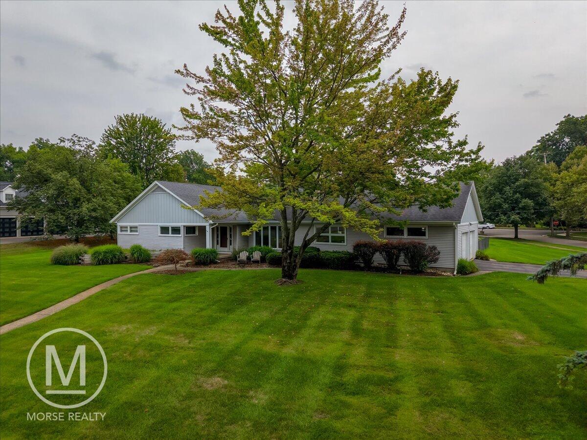 2816 Bonnell Avenue SE East Grand Rapids MI 49506