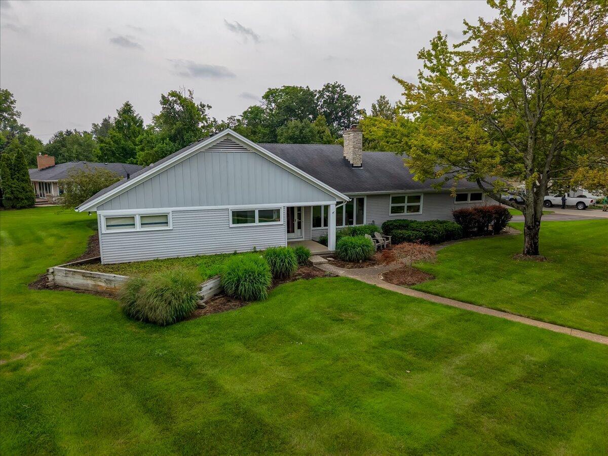 2816 Bonnell Avenue SE East Grand Rapids MI 49506