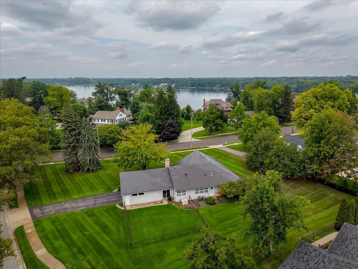 2816 Bonnell Avenue SE East Grand Rapids MI 49506