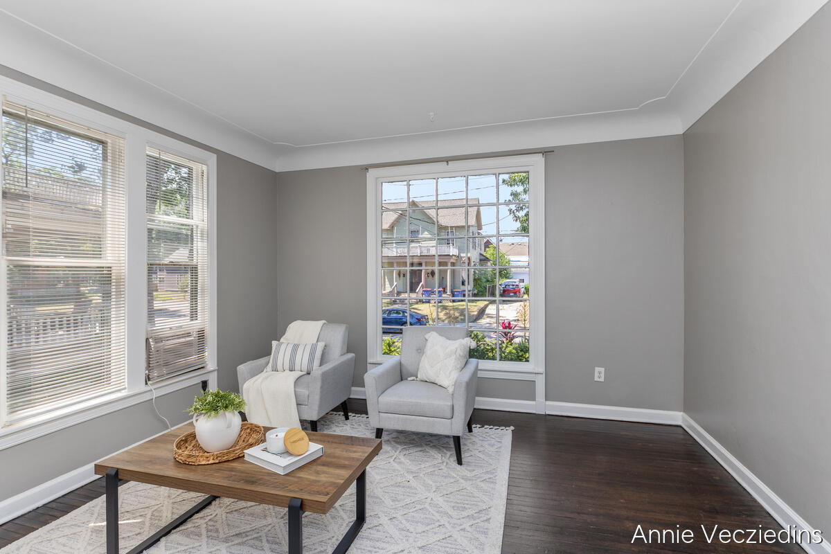 262 Hollister Avenue SE Grand Rapids MI 49506