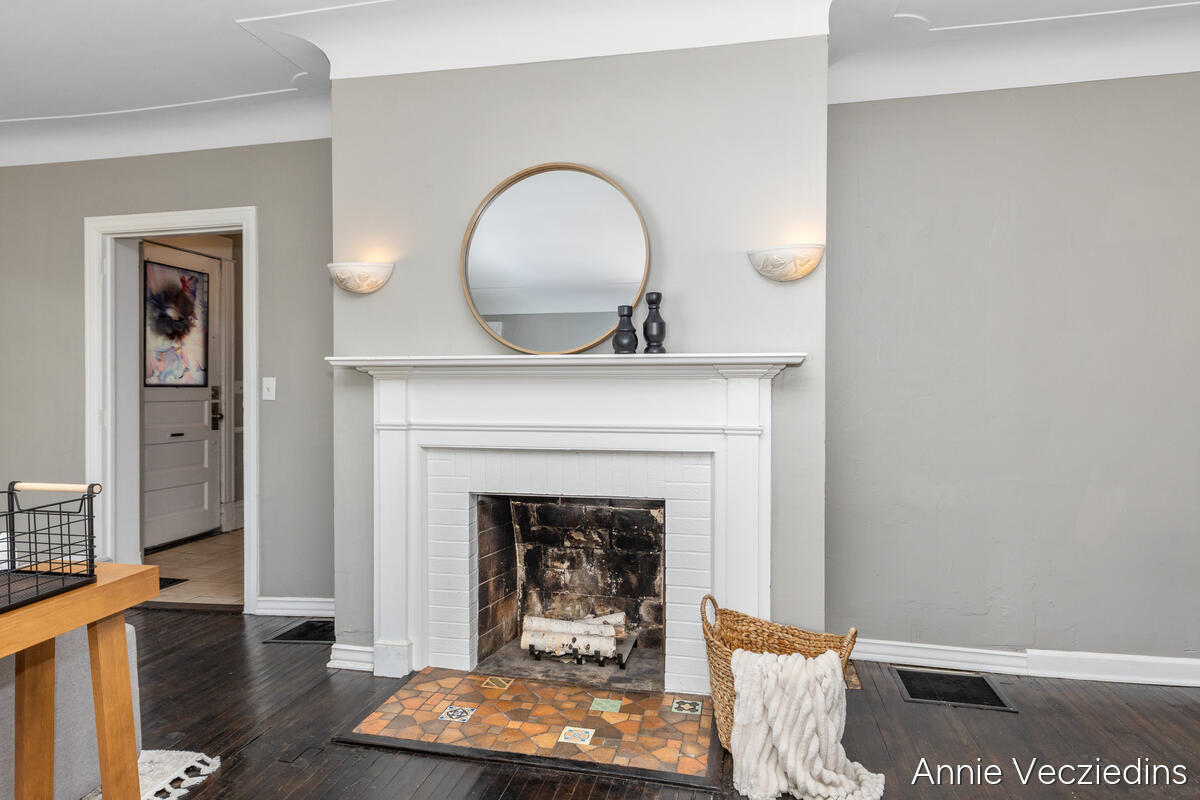 262 Hollister Avenue SE Grand Rapids MI 49506