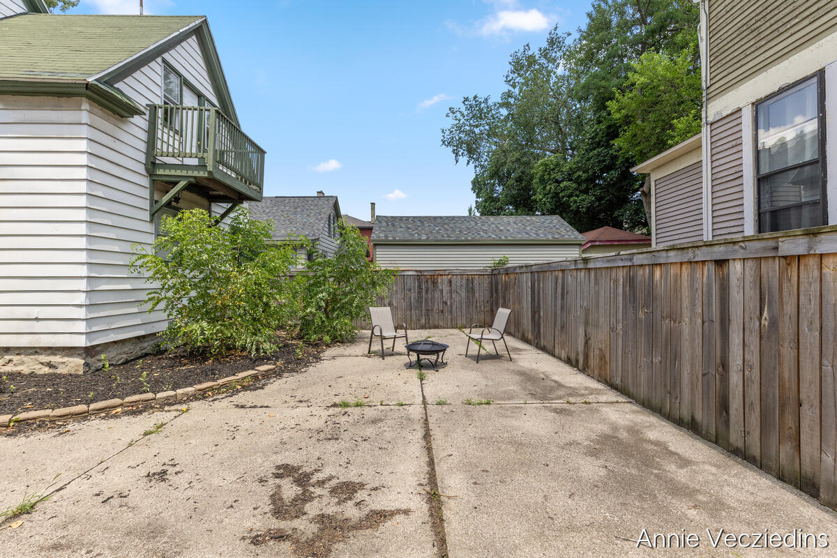262 Hollister Avenue SE Grand Rapids MI 49506