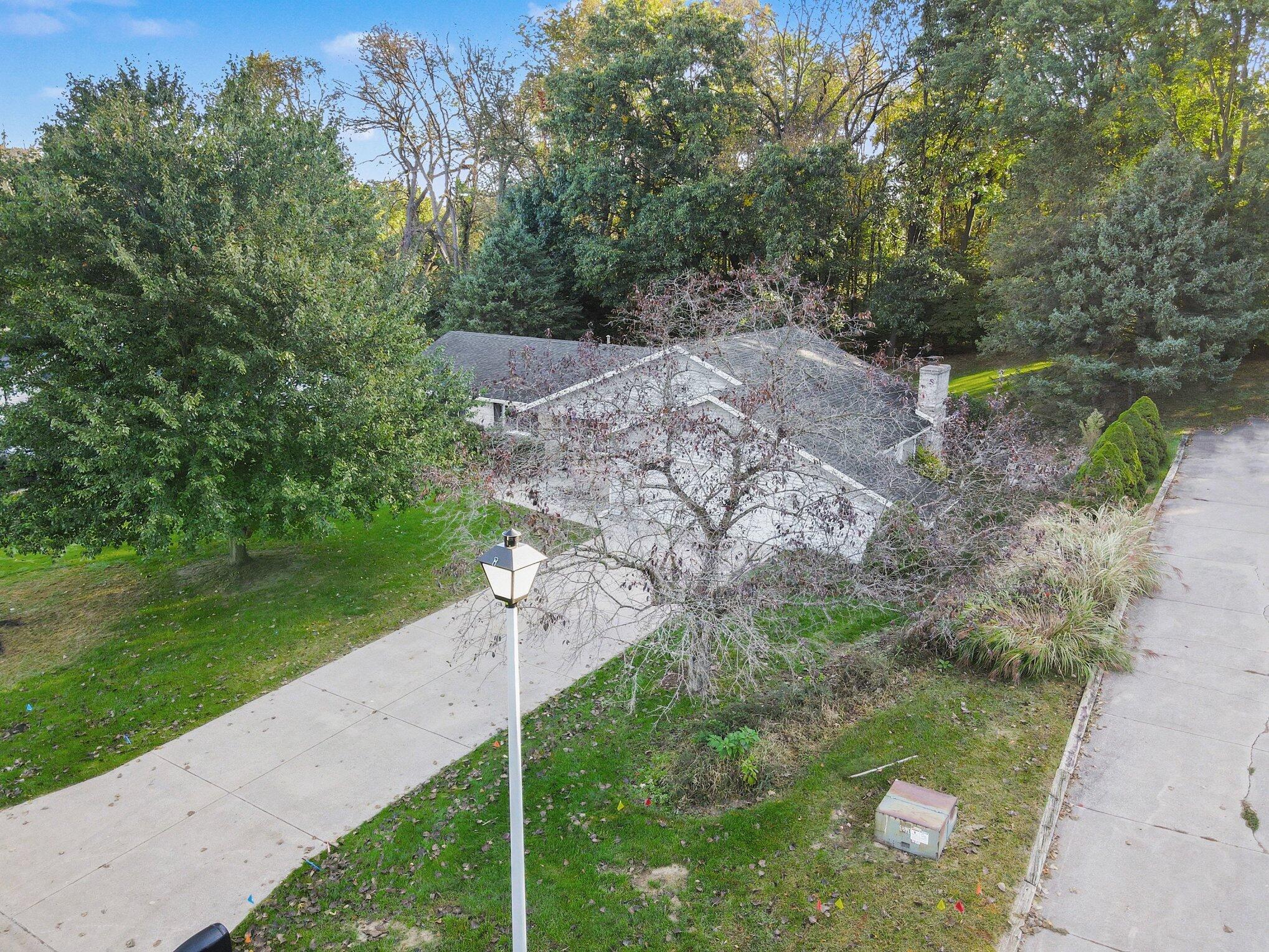 2940 Bramble Drive Kalamazoo MI 49009