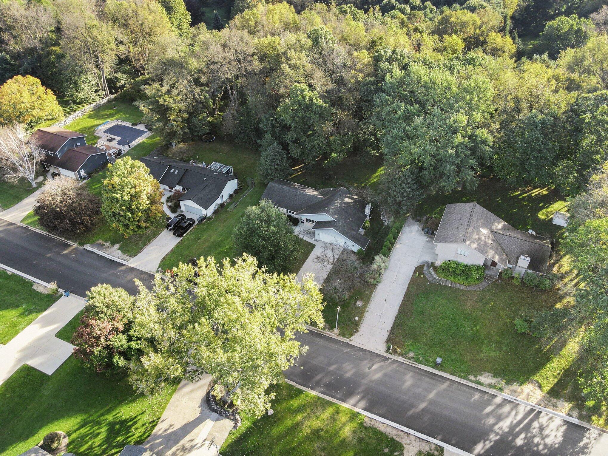 2940 Bramble Drive Kalamazoo MI 49009