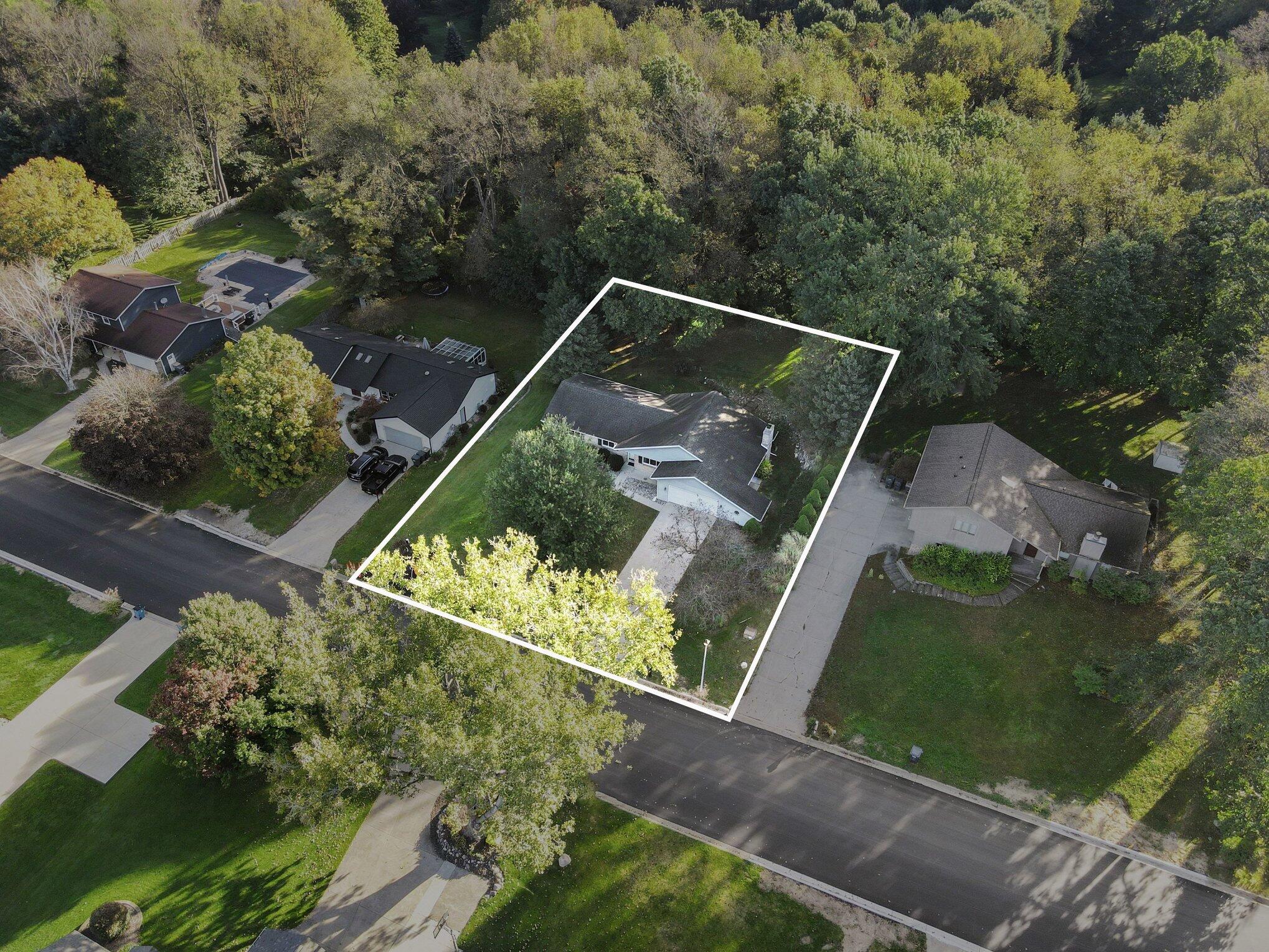 2940 Bramble Drive Kalamazoo MI 49009