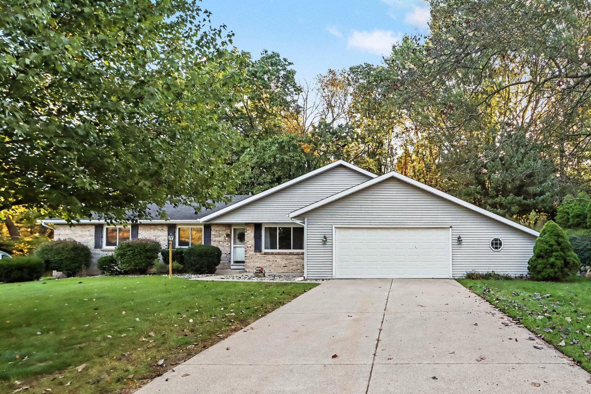 2940 Bramble Drive Kalamazoo MI 49009