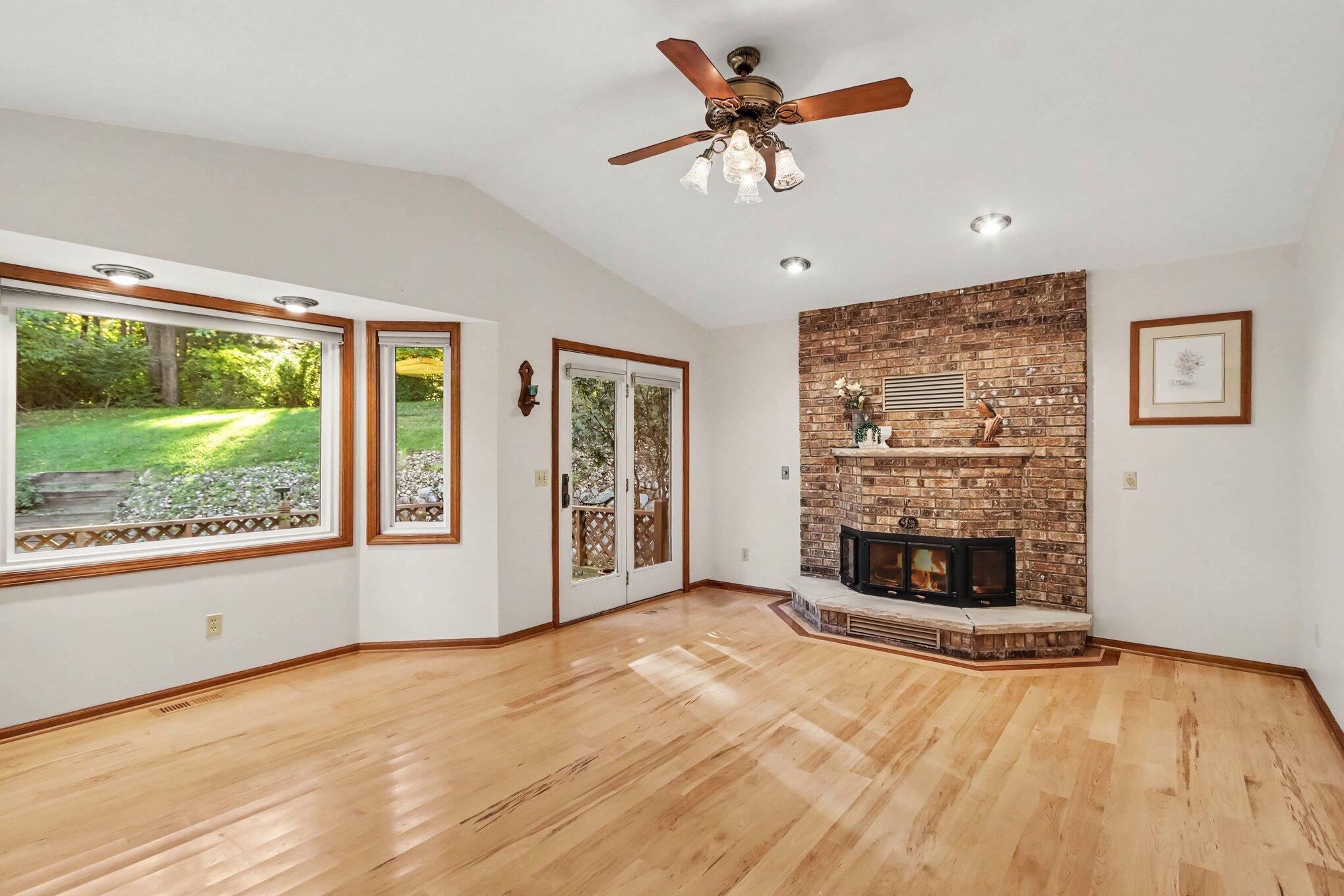 2940 Bramble Drive Kalamazoo MI 49009