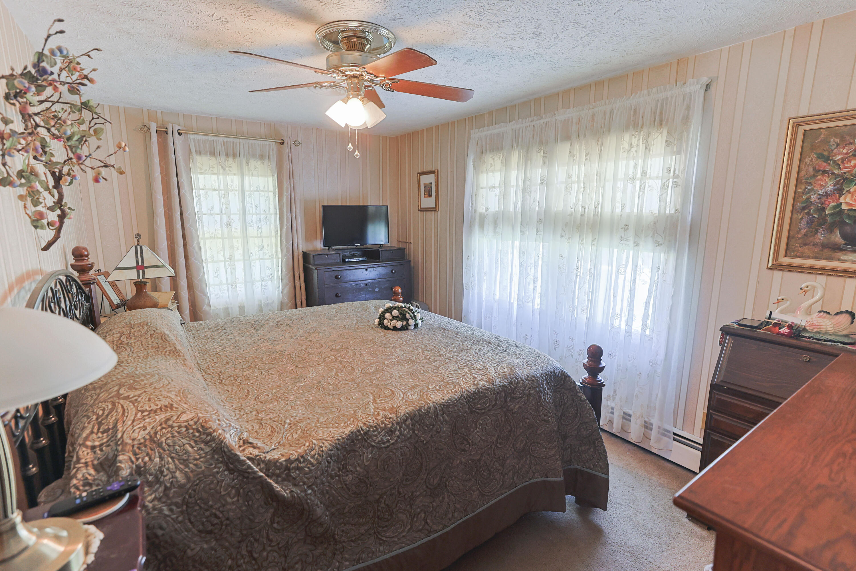 32925 Us-12 Niles MI 49120