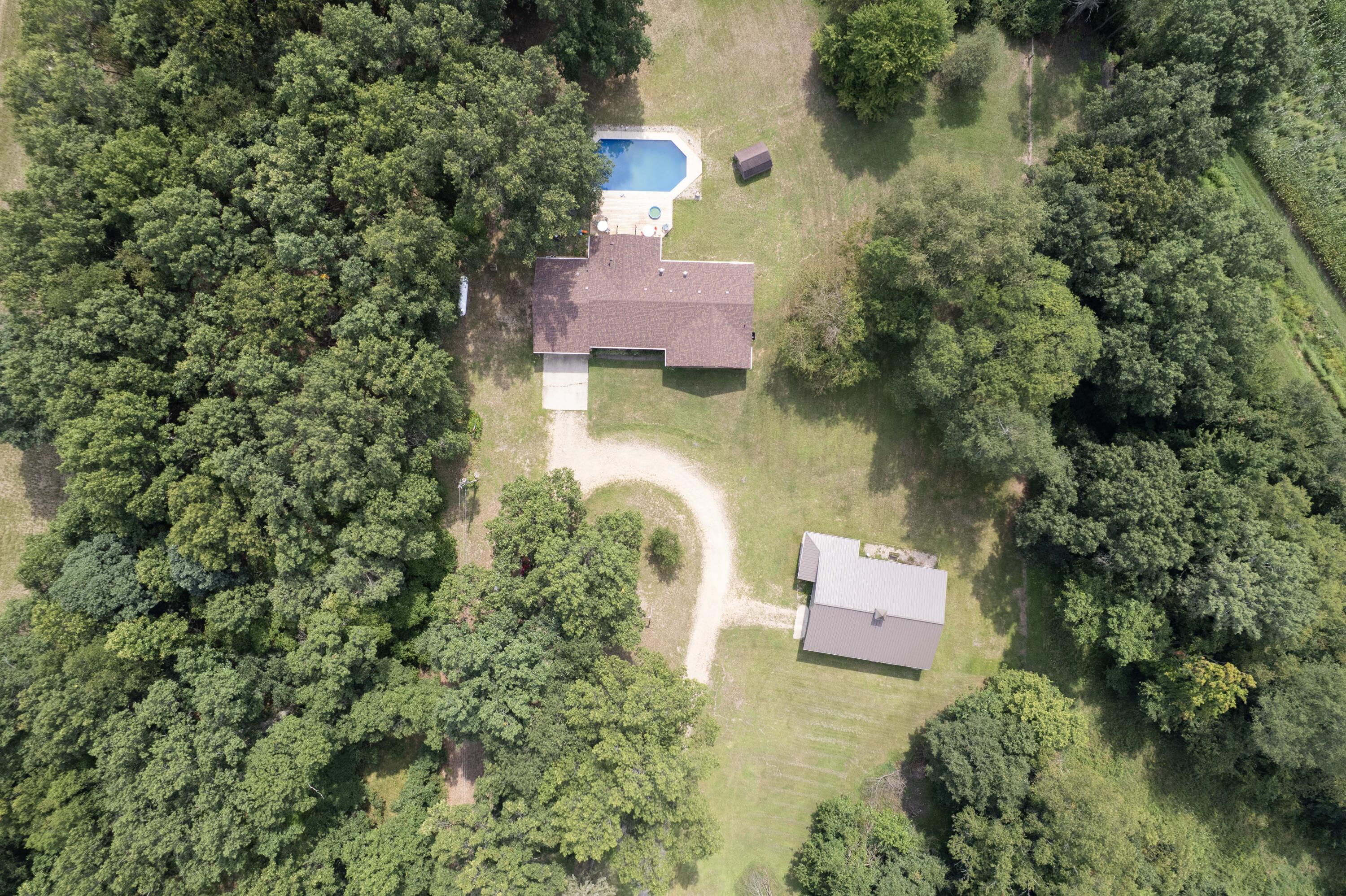 32925 Us-12 Niles MI 49120