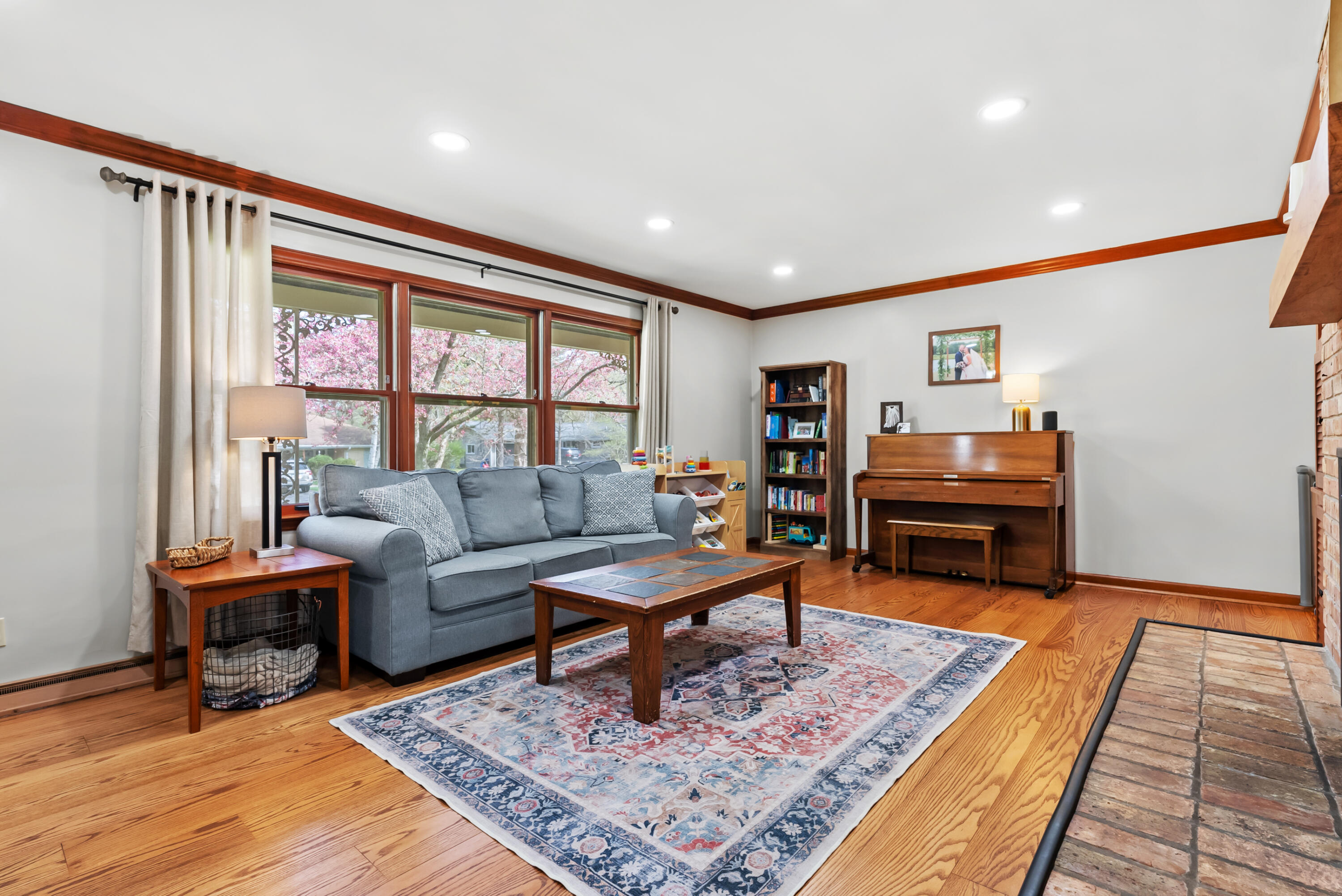 3231 Magnolia Circle Kalamazoo MI 49008