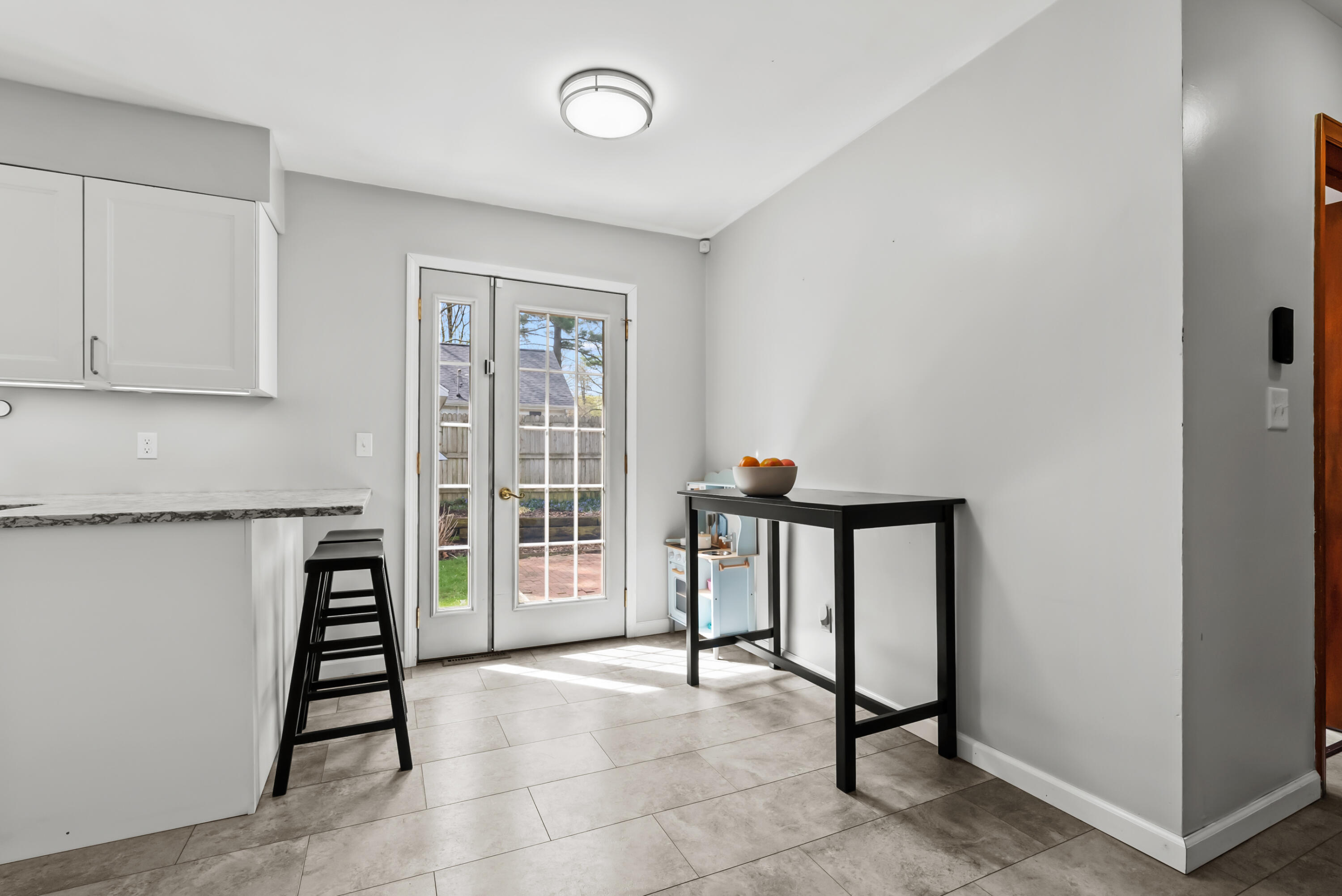 3231 Magnolia Circle Kalamazoo MI 49008