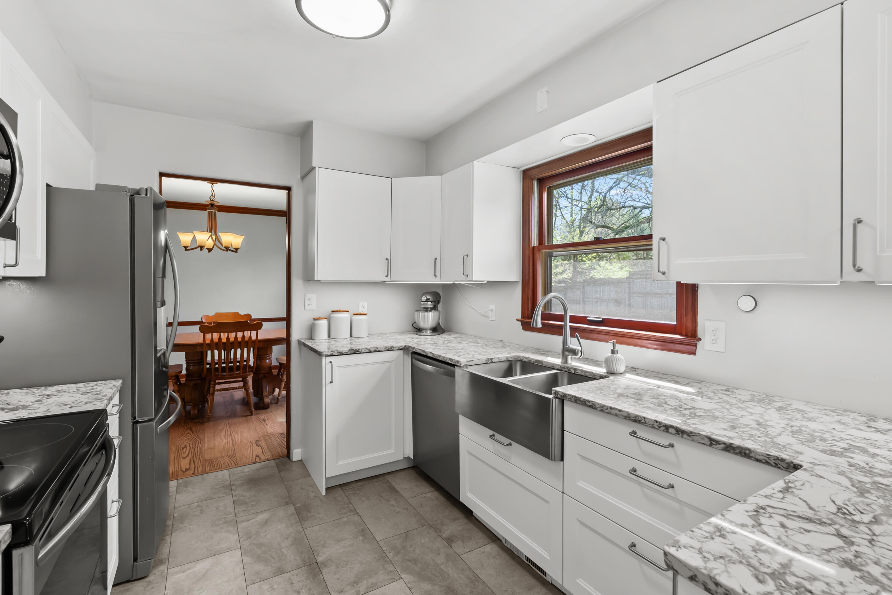 3231 Magnolia Circle Kalamazoo MI 49008