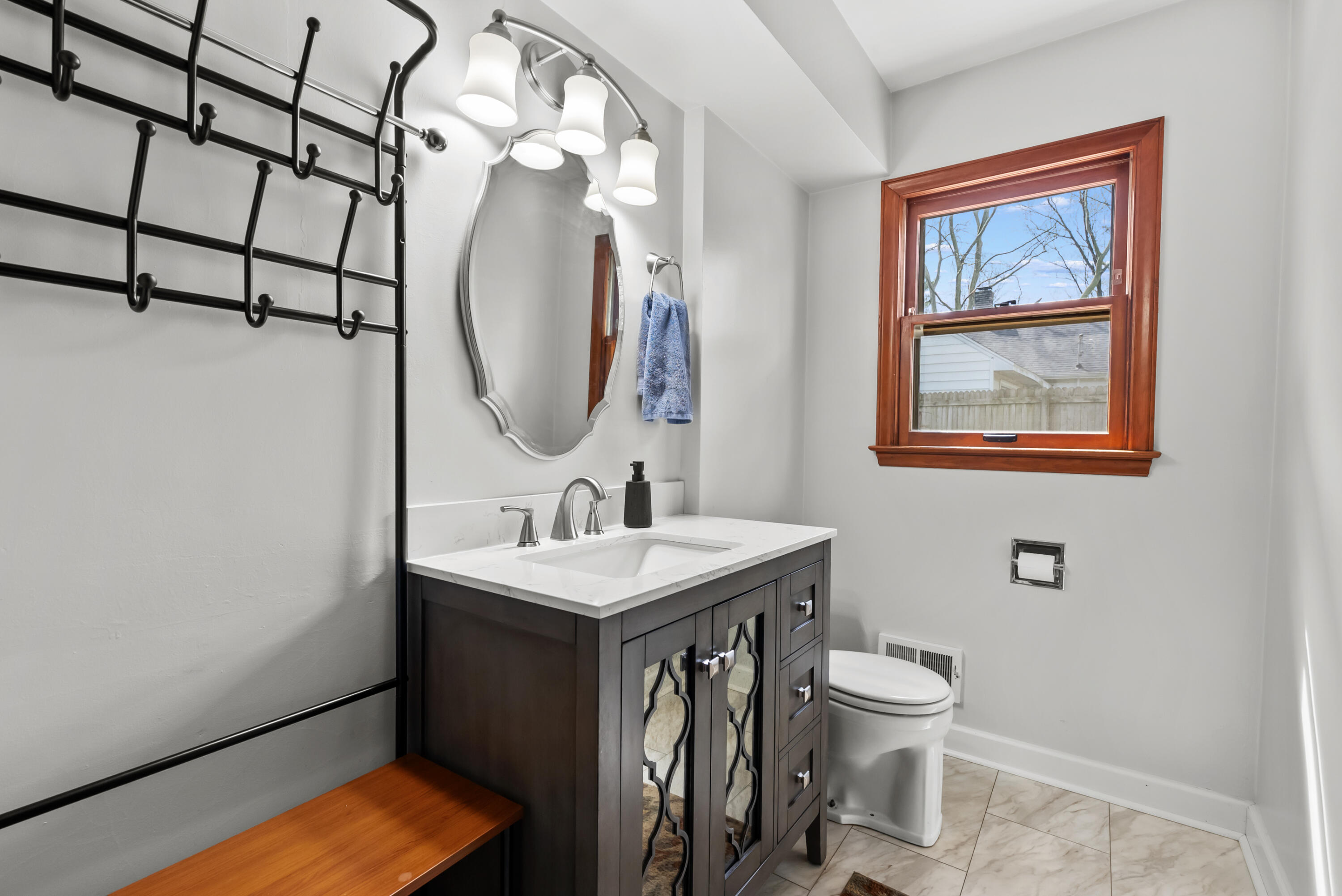 3231 Magnolia Circle Kalamazoo MI 49008