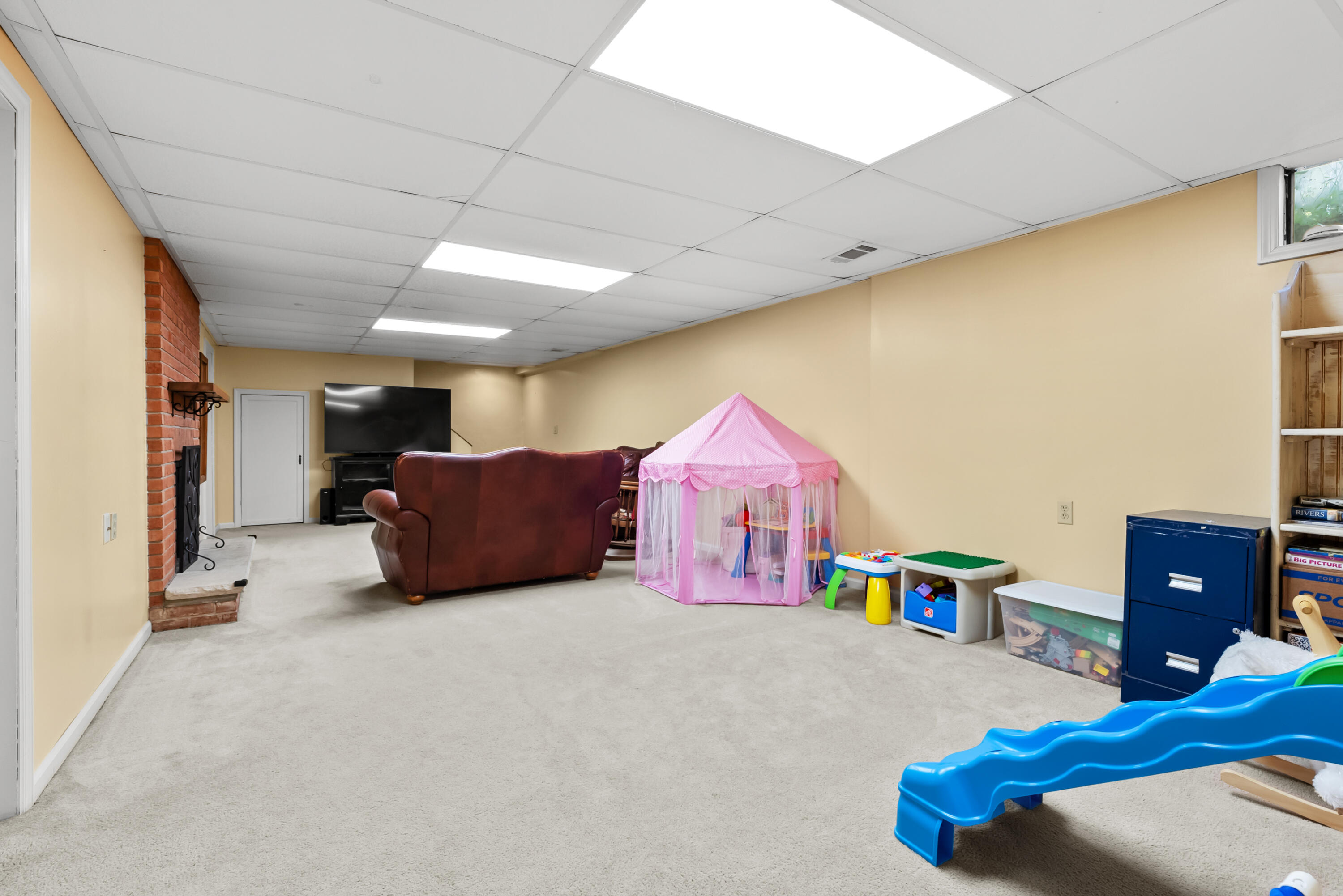 3231 Magnolia Circle Kalamazoo MI 49008